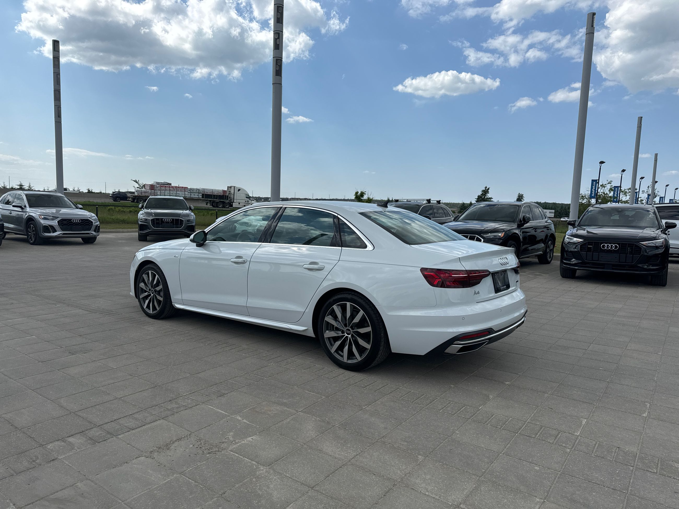 Audi A4  2025 à Barrie, Ontario