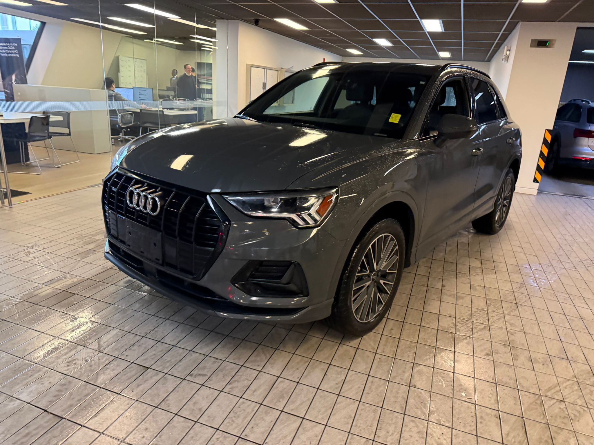 Audi Q3  2023 à Vancouver, Colombie-Britannique