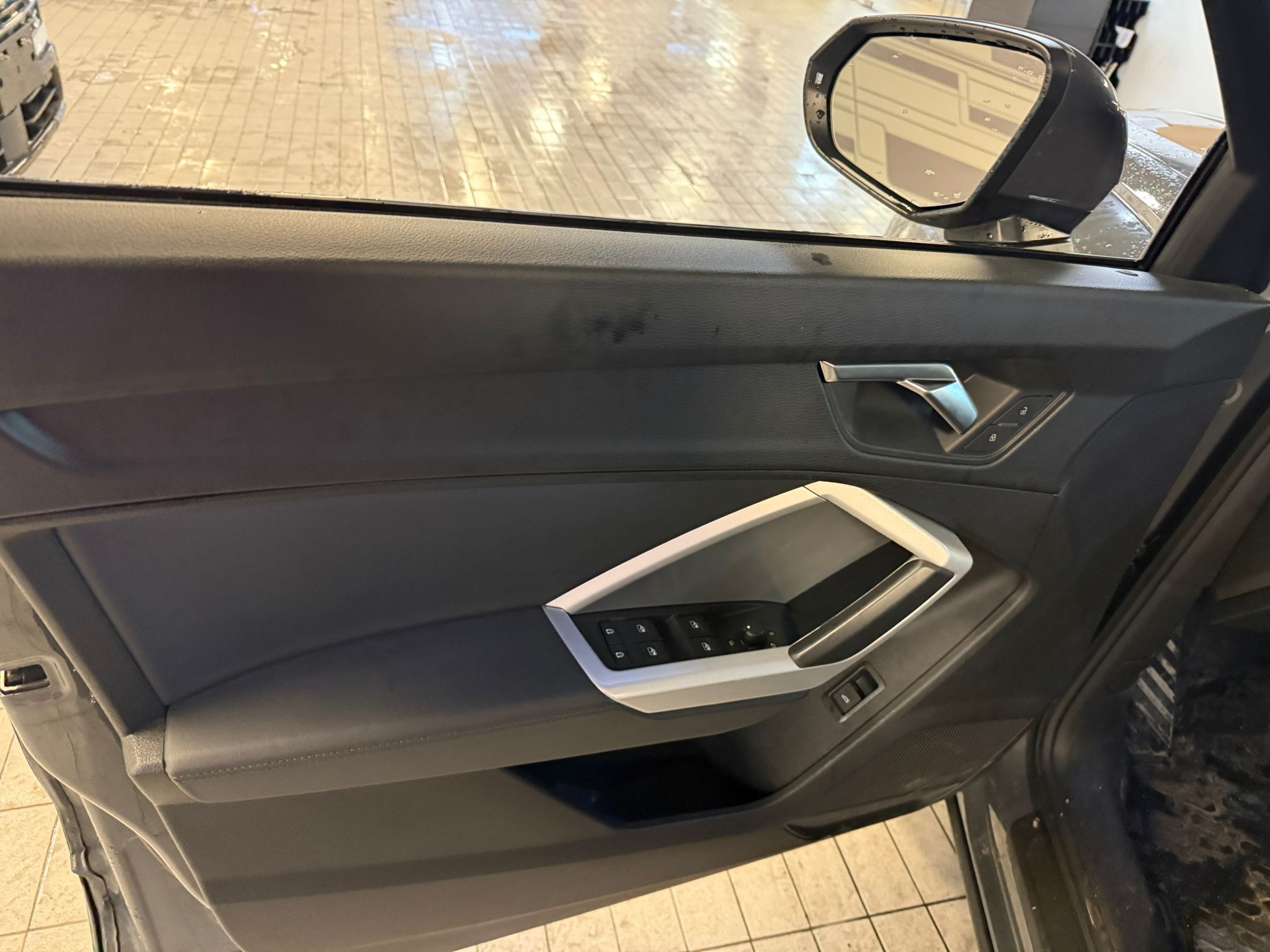 Audi Q3  2023 à Vancouver, Colombie-Britannique