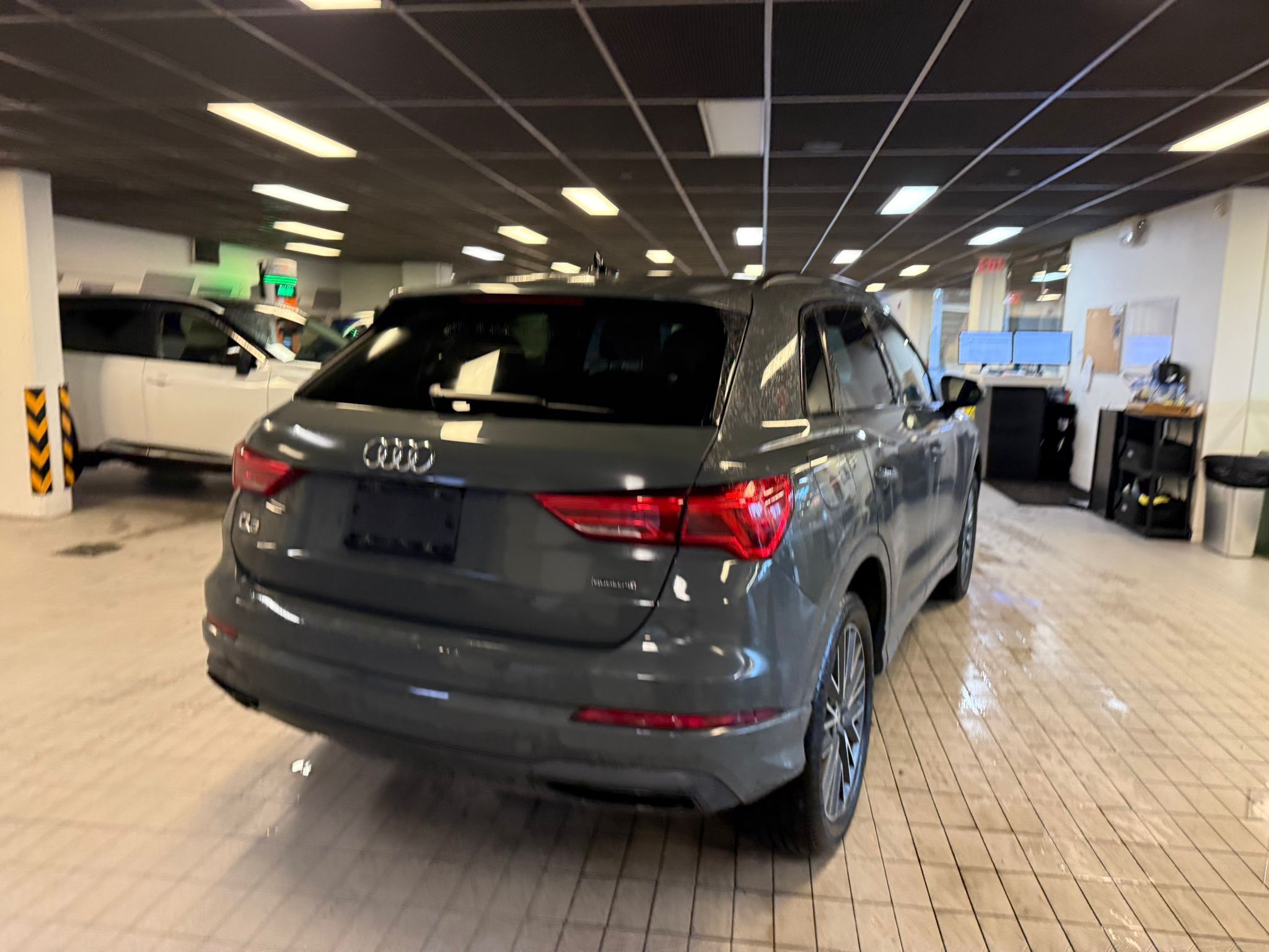 Audi Q3  2023 à Vancouver, Colombie-Britannique