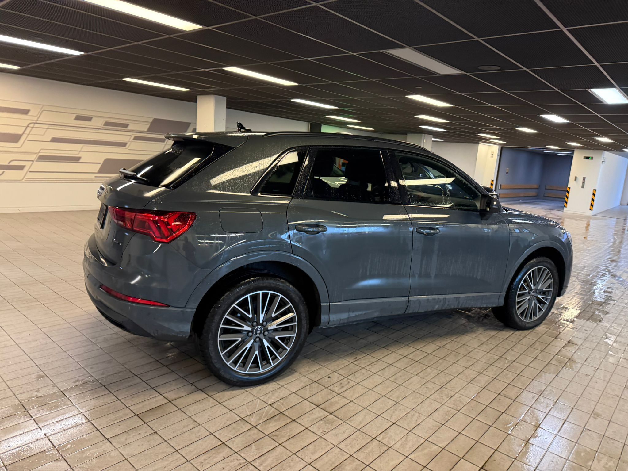 Audi Q3  2023 à Vancouver, Colombie-Britannique