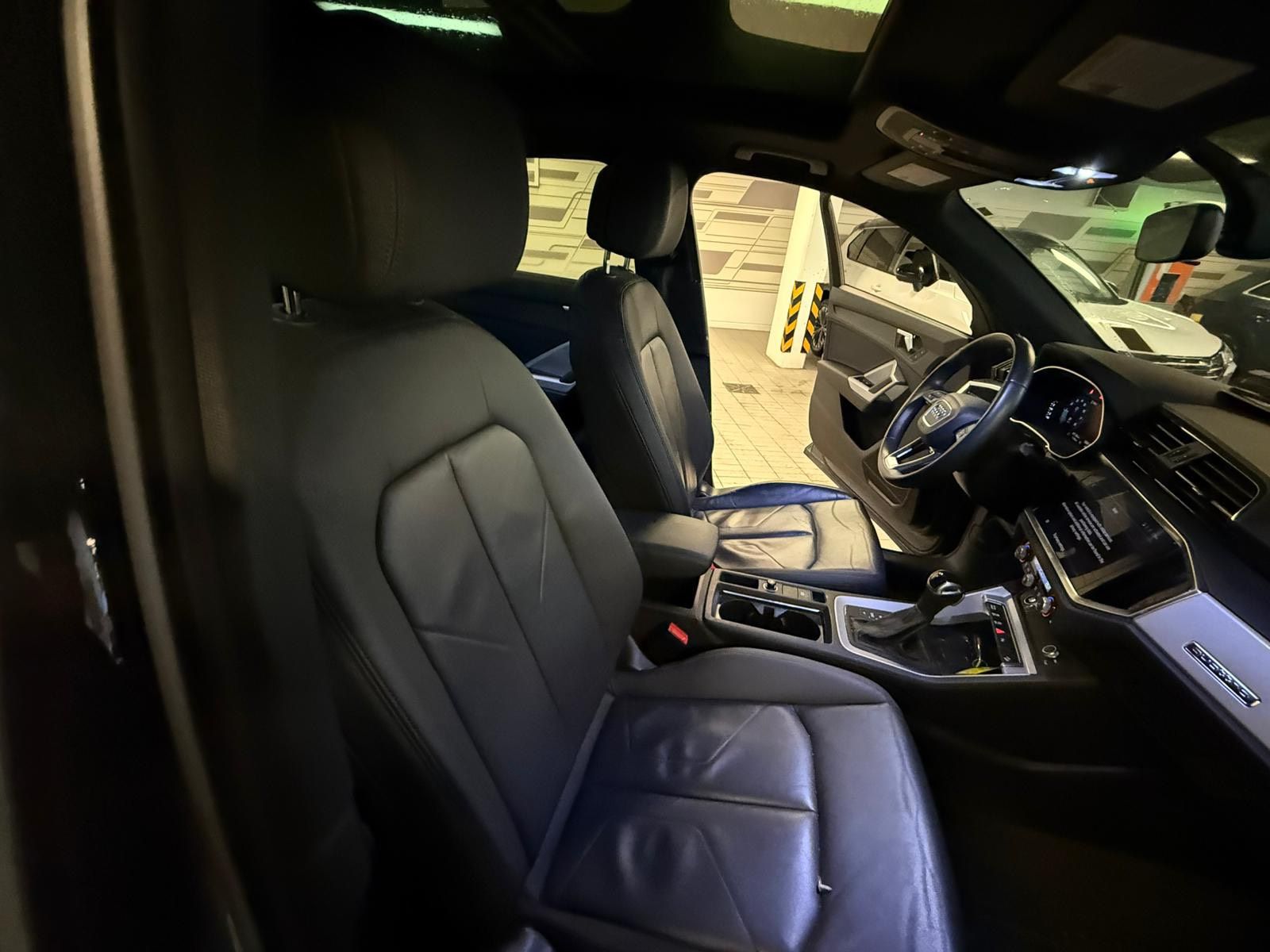 Audi Q3  2023 à Vancouver, Colombie-Britannique