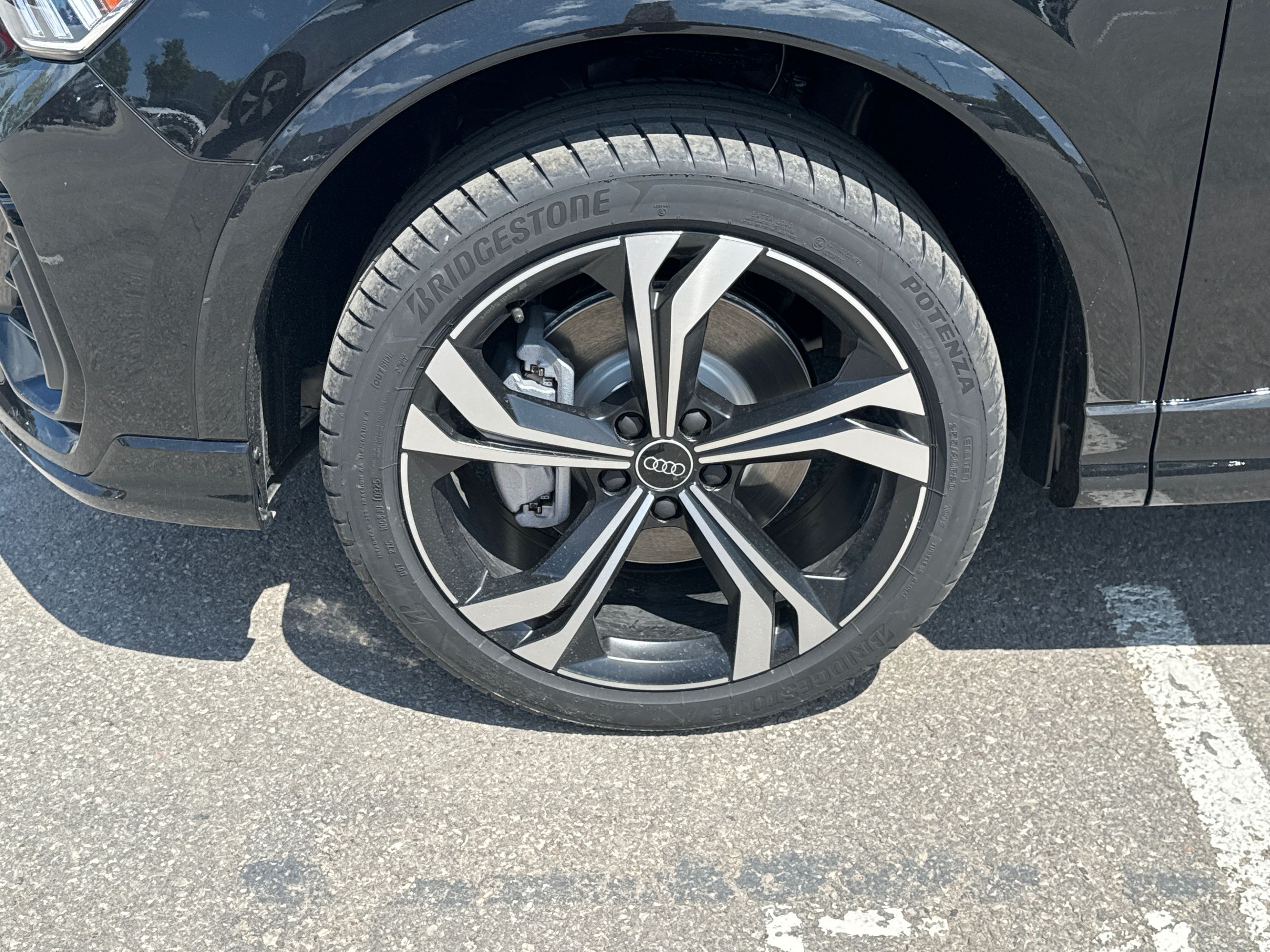 2025 Audi Q3 in Barrie, Ontario