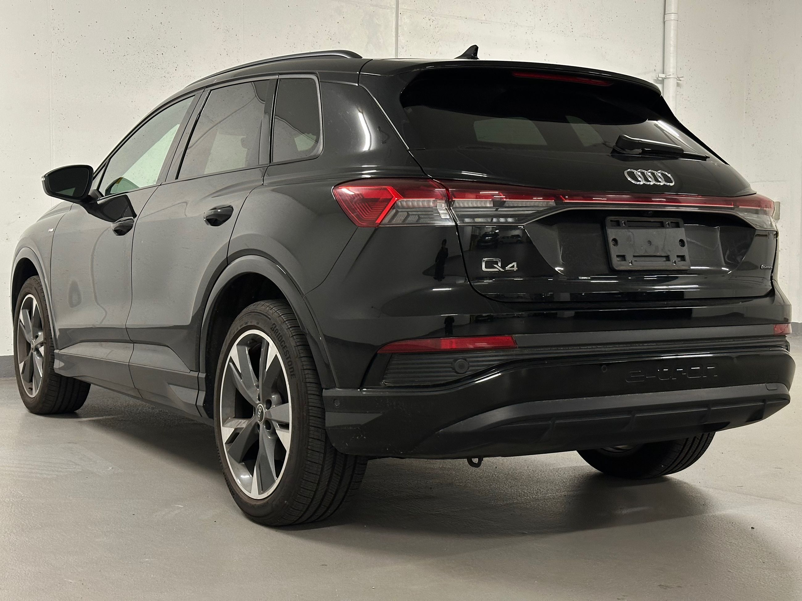 Audi Q4 e-tron  2023 à Vancouver, Colombie-Britannique