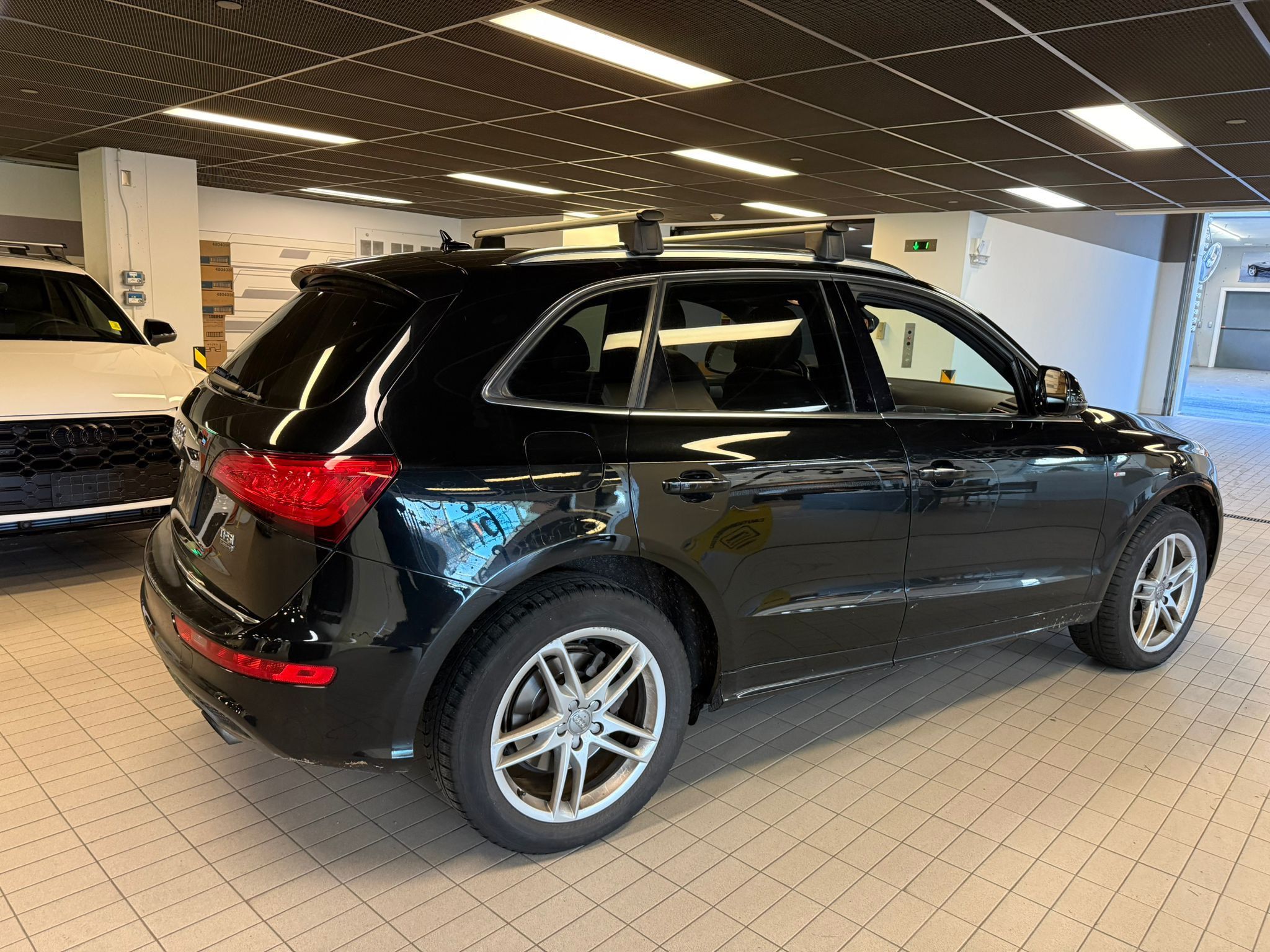 Audi Q5  2016 à Vancouver, Colombie-Britannique