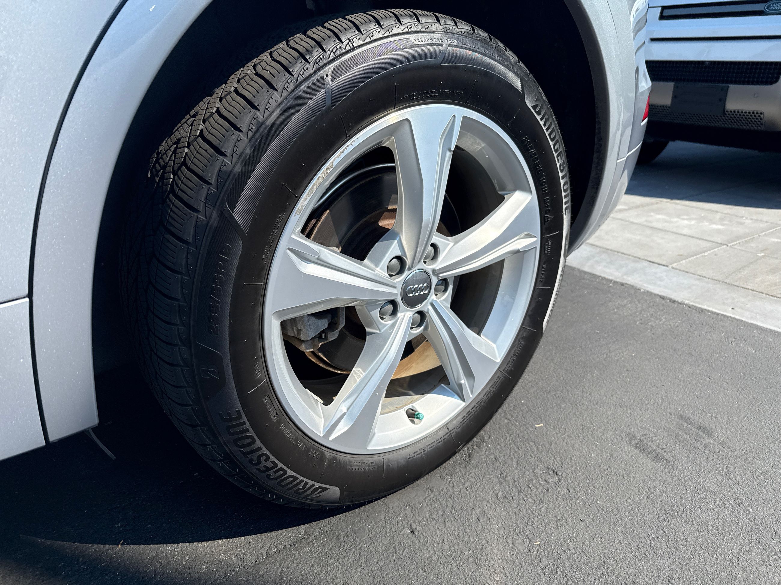 2019 Audi Q5 in North Vancouver, British Columbia