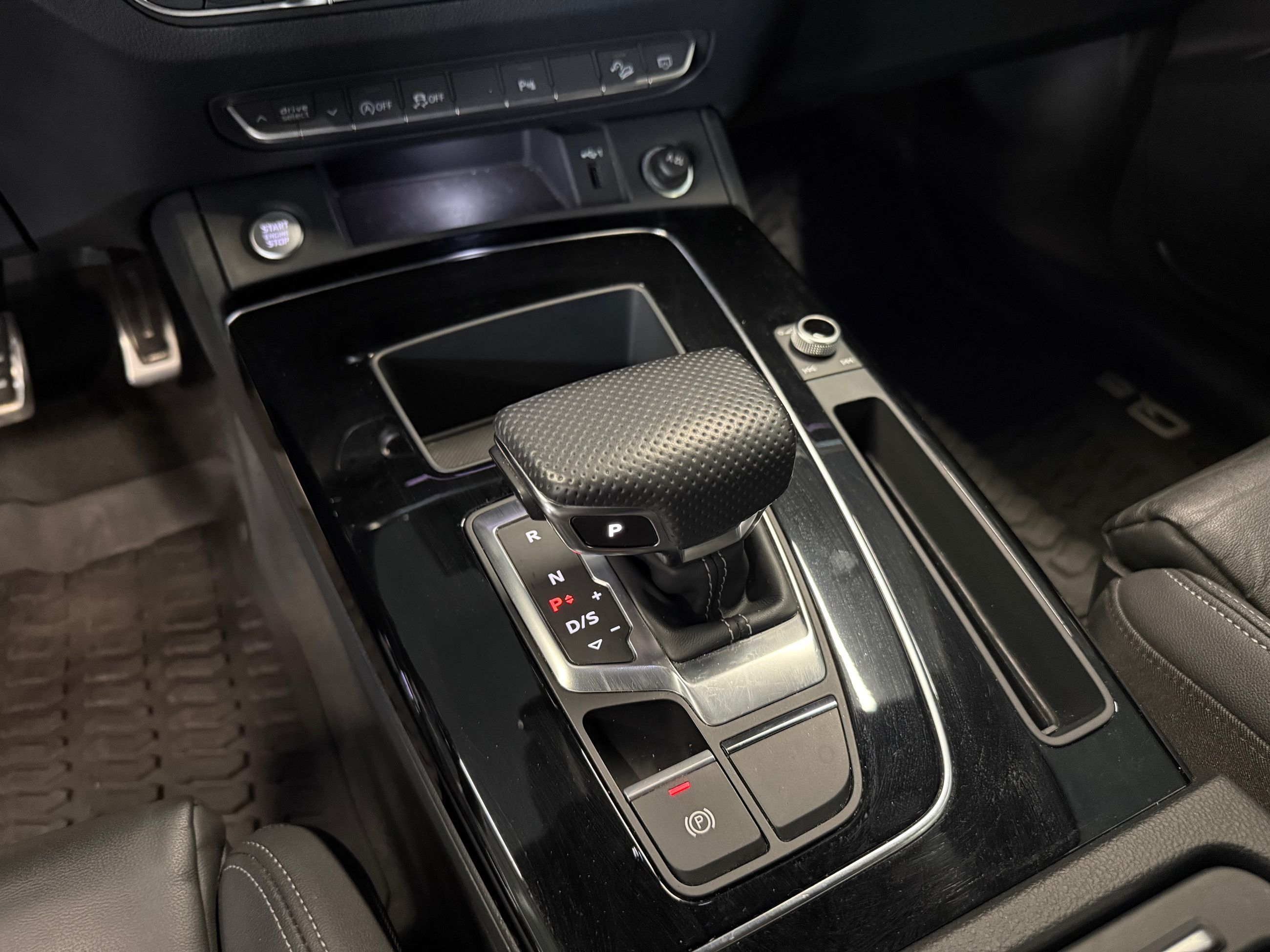 2022  Q5