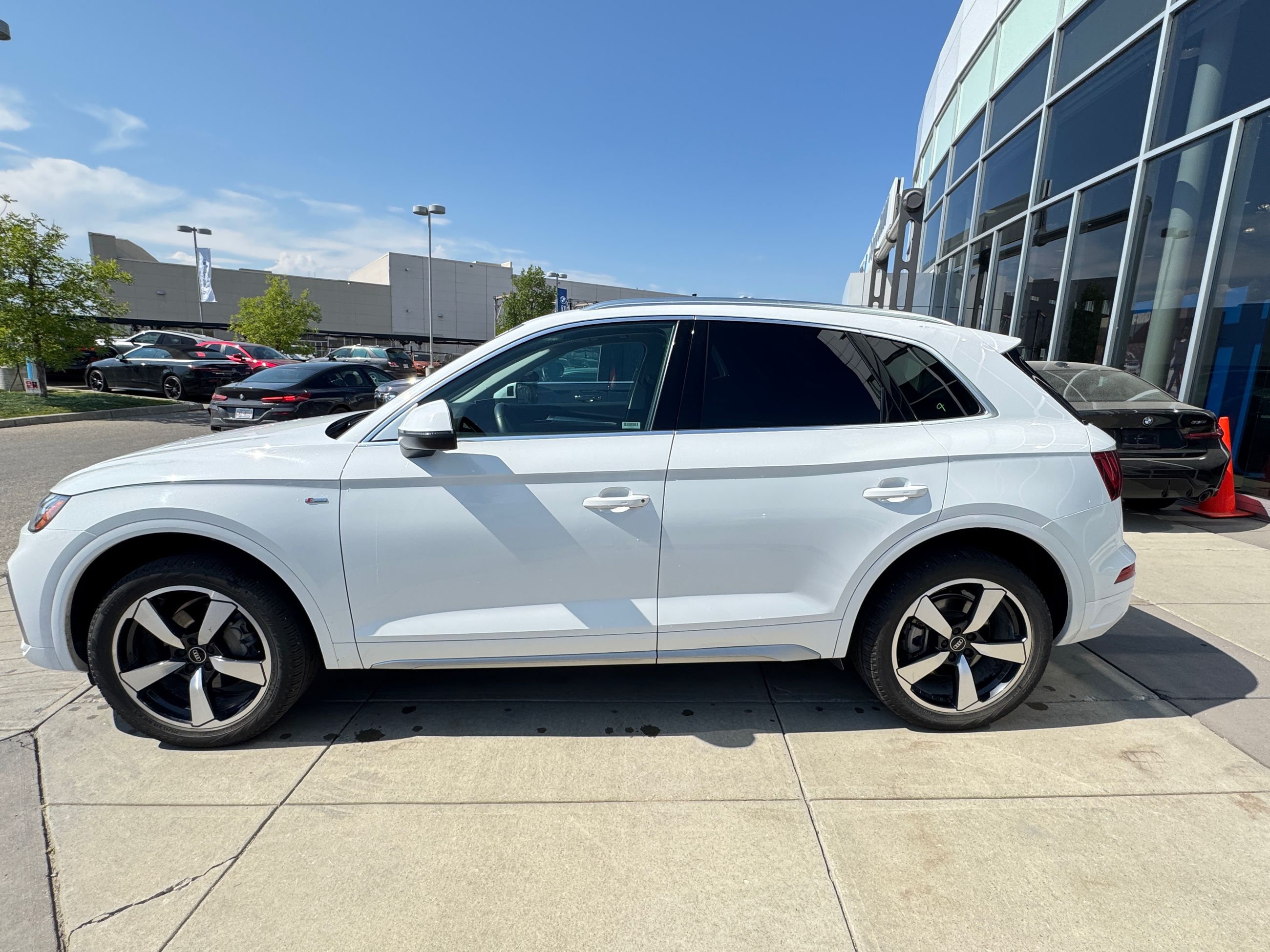 Audi Q5  2024 à Calgary, Alberta