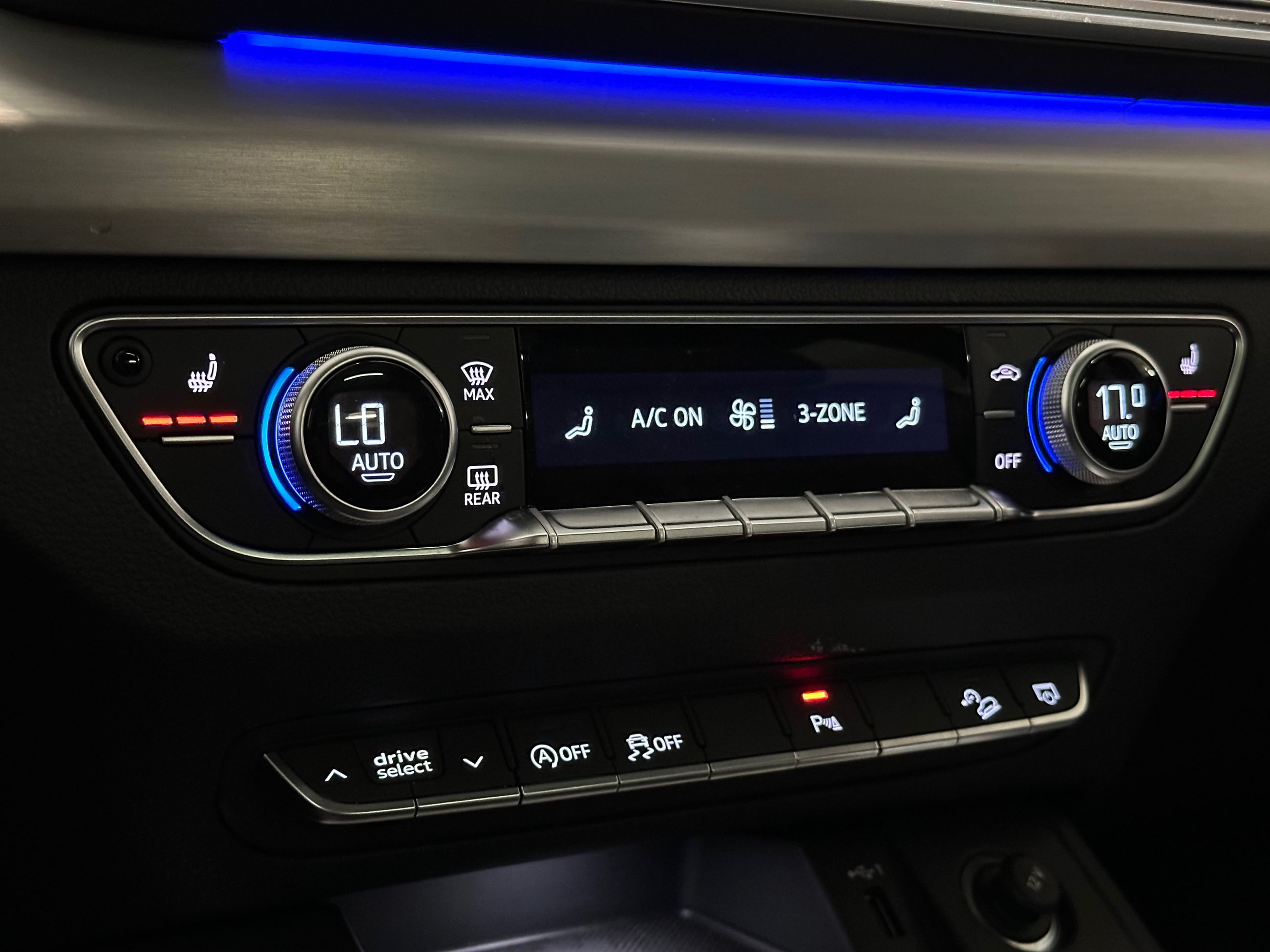 2025 Audi Q5 in Vancouver, British Columbia
