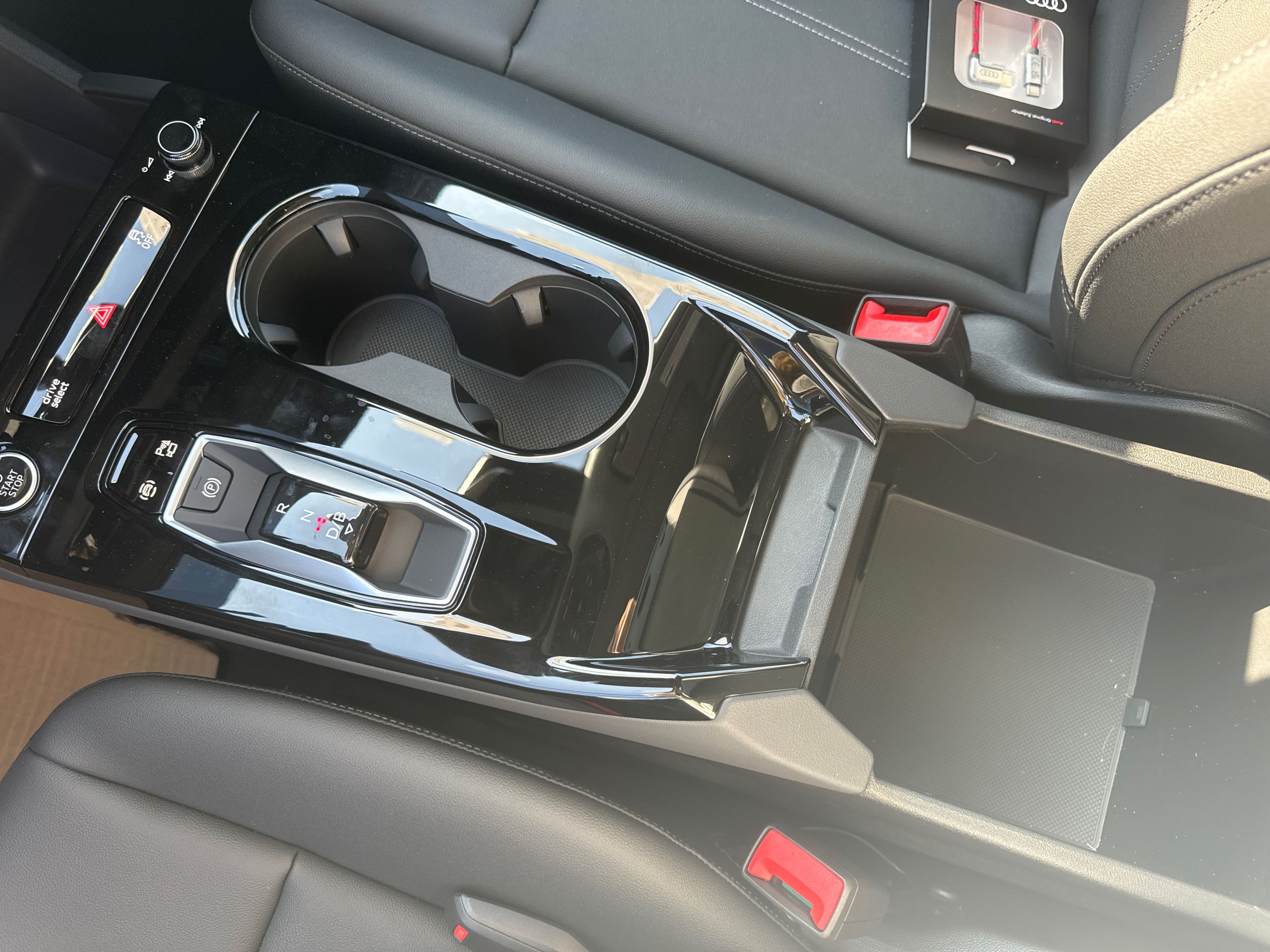 Audi Q6 e-tron  2025 à Barrie, Ontario