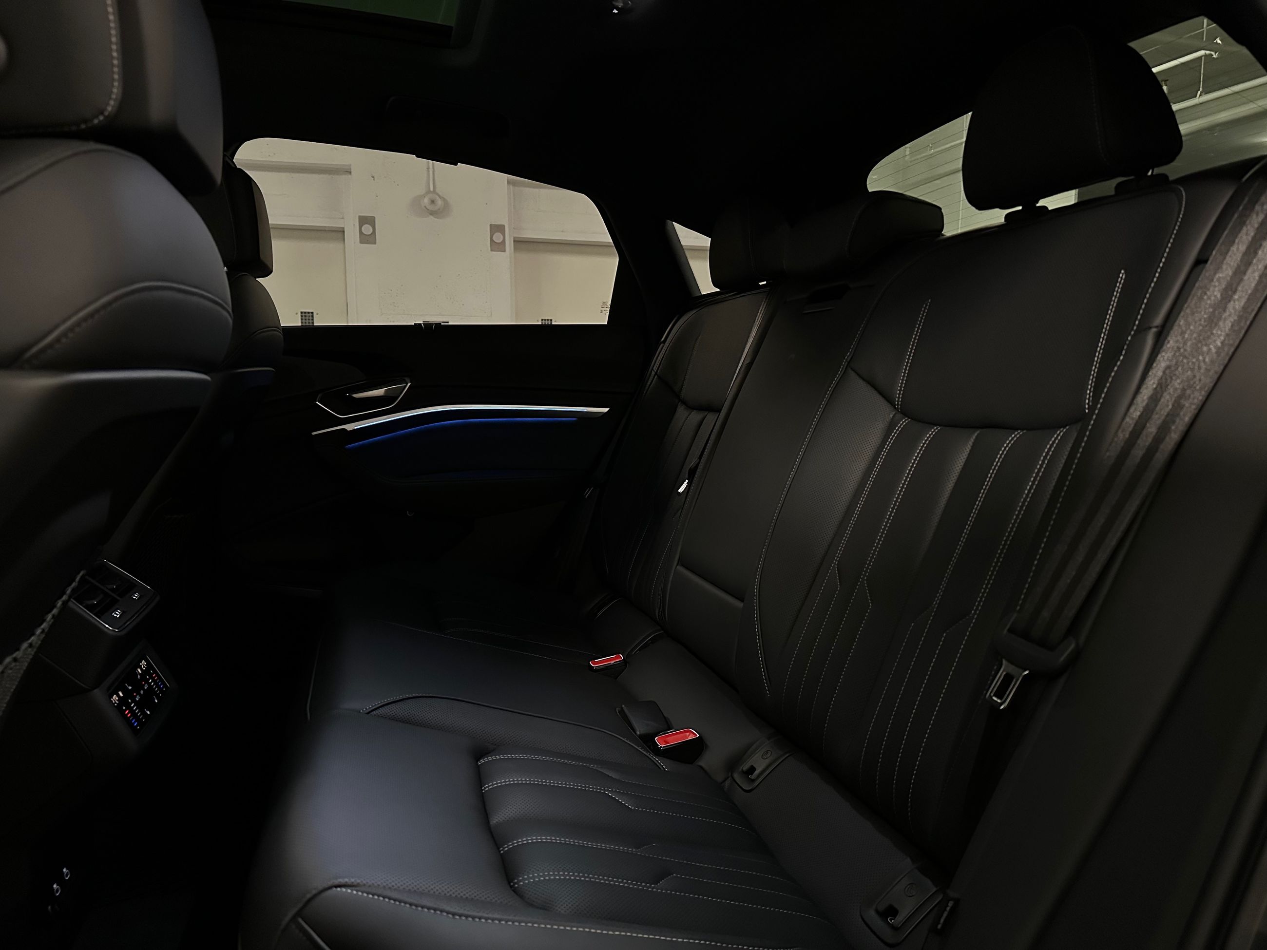 Audi Q8 e-tron  2024 à Vancouver, Colombie-Britannique