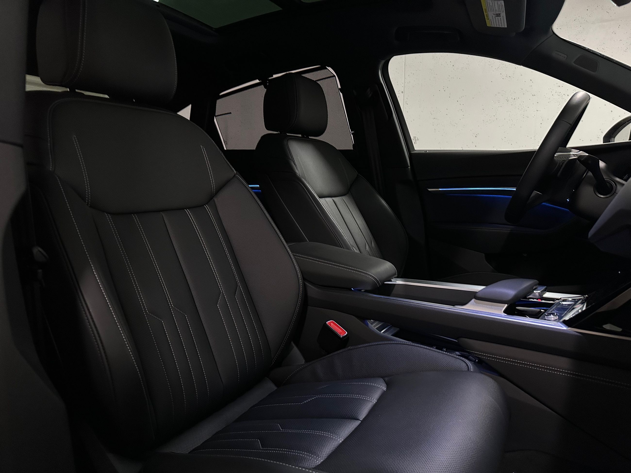 Audi Q8 e-tron  2024 à Vancouver, Colombie-Britannique