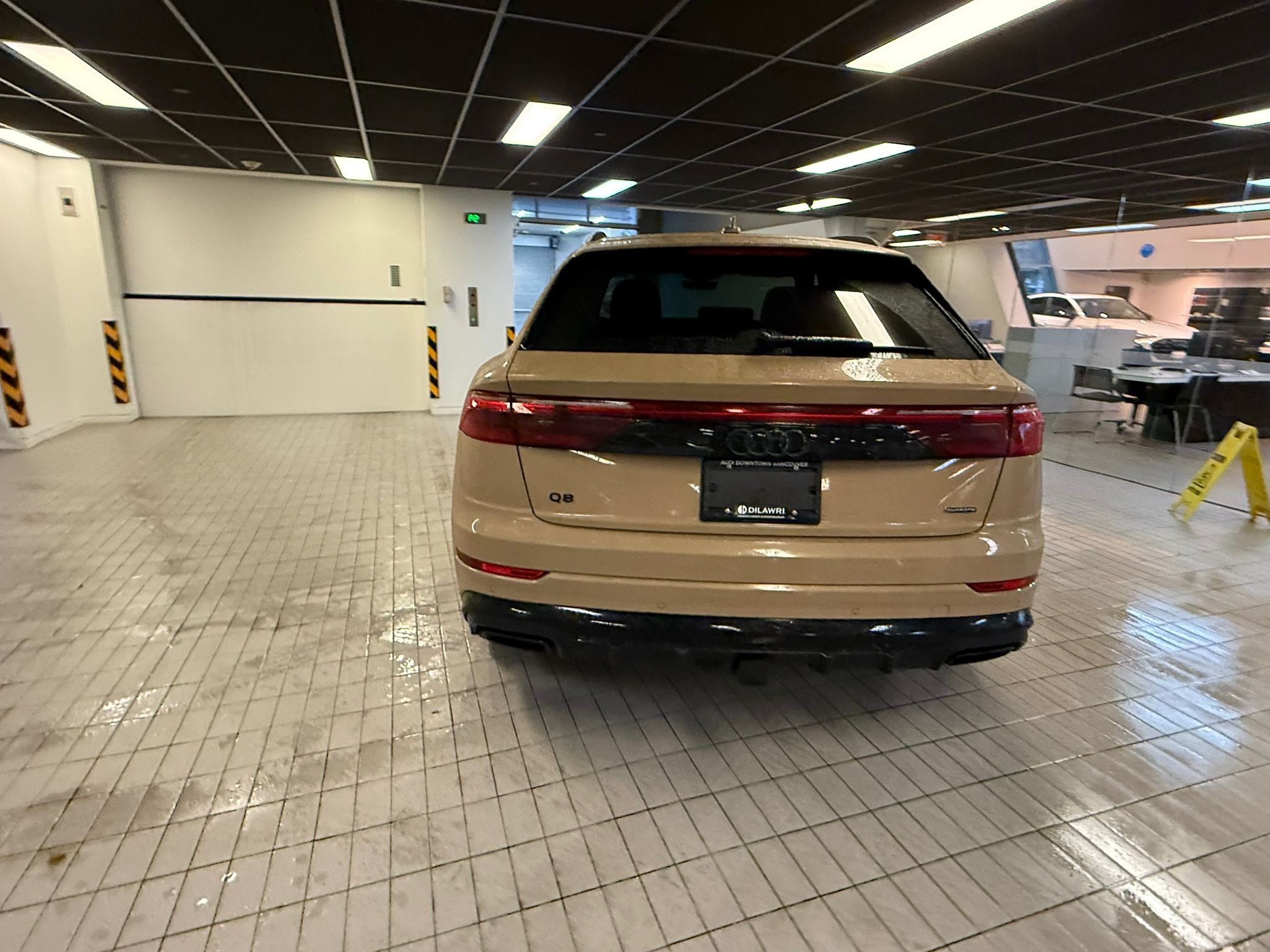 Audi Q8  2025 à Vancouver, Colombie-Britannique
