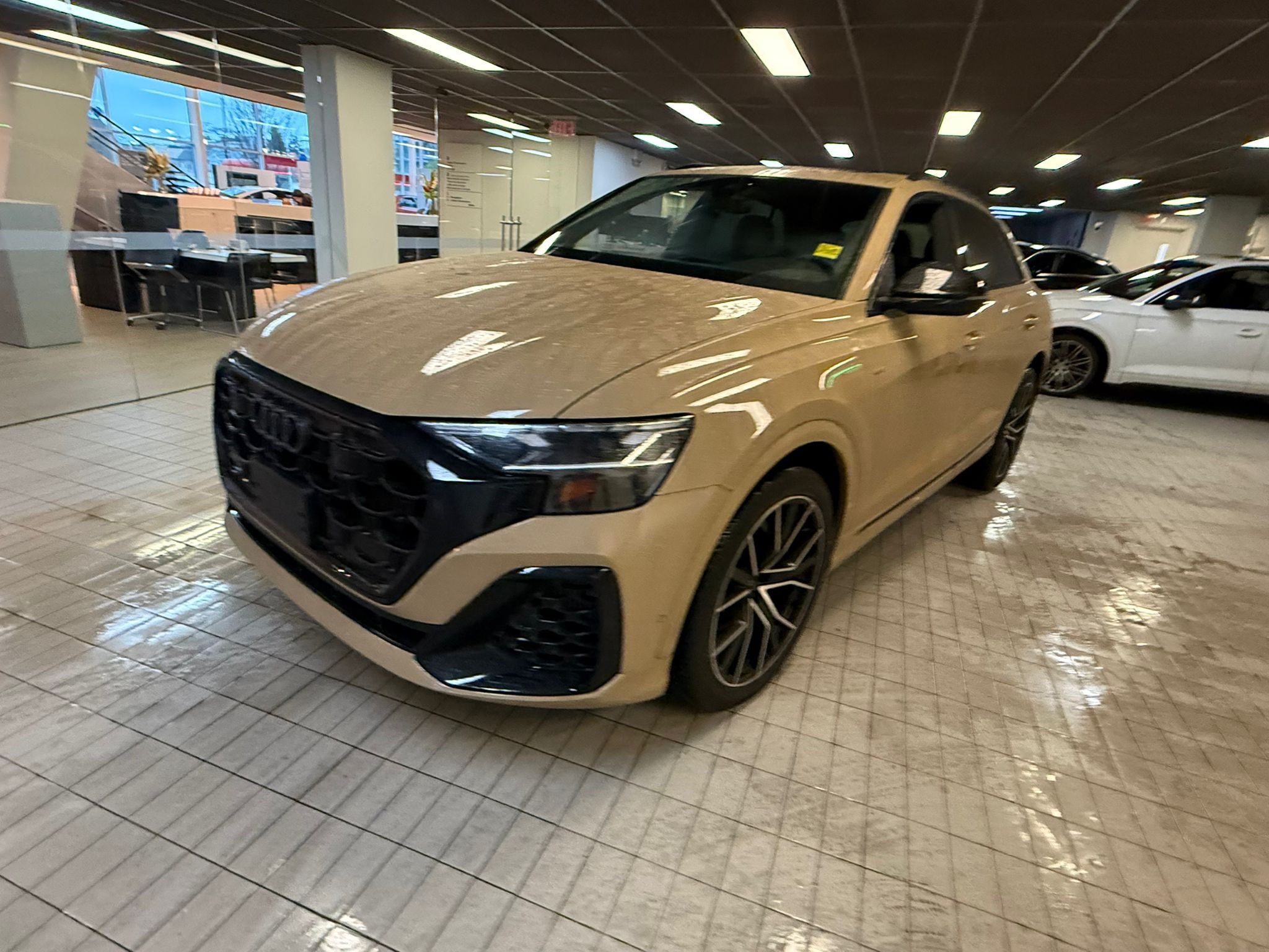 Audi Q8  2025 à Vancouver, Colombie-Britannique