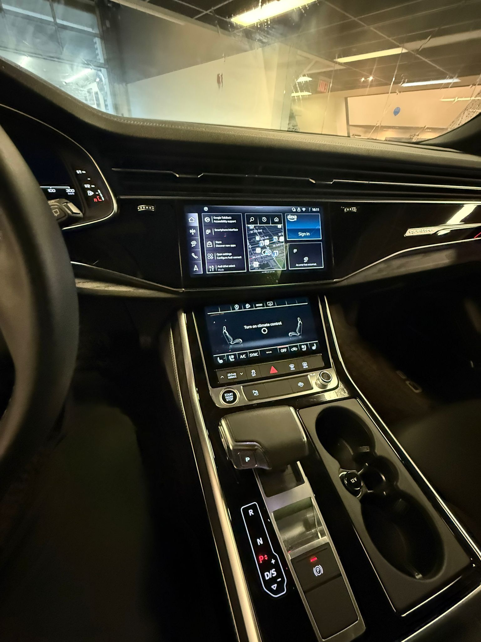 Audi Q8  2025 à Vancouver, Colombie-Britannique