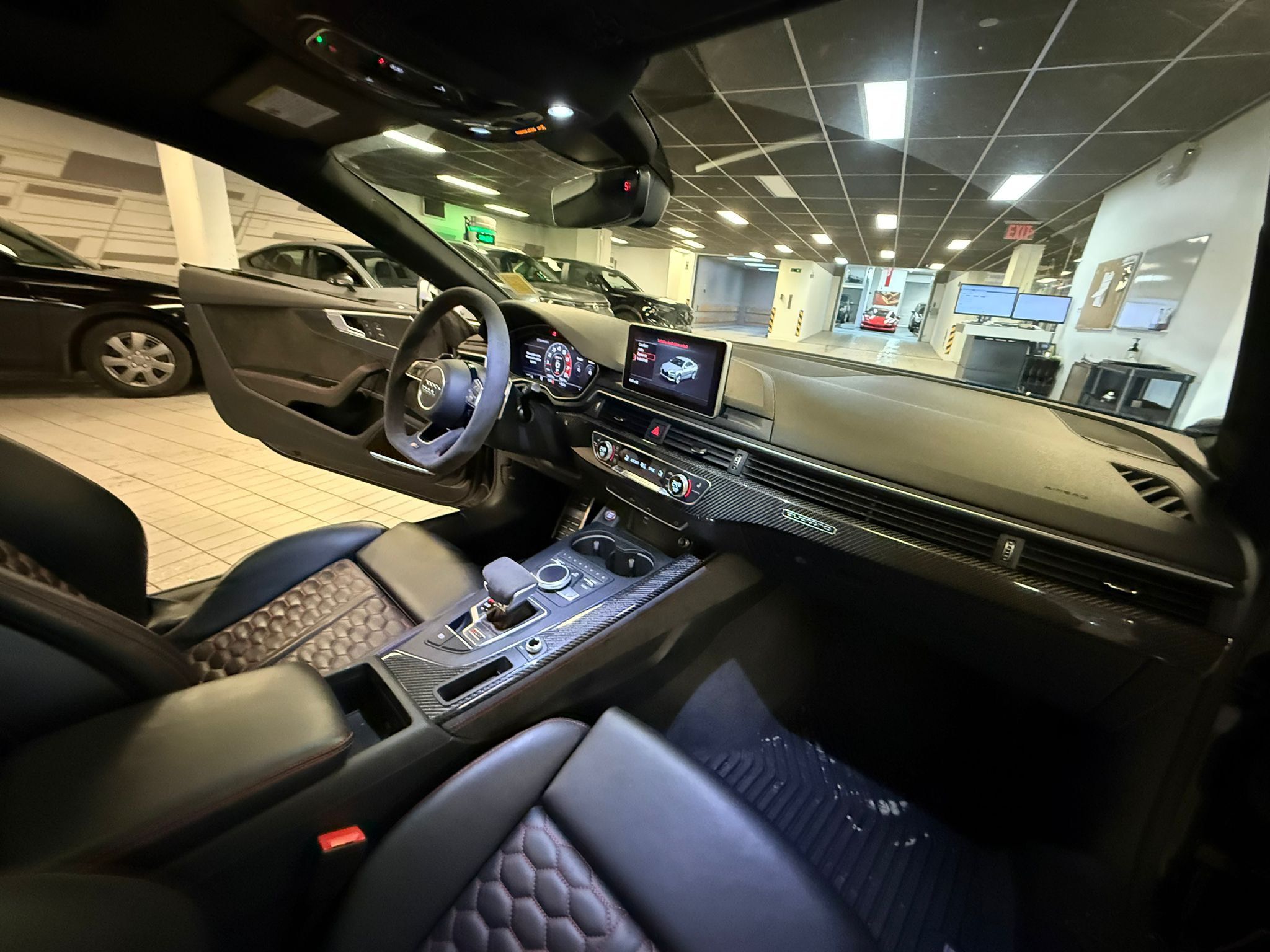 Audi RS 5  2019 à Vancouver, Colombie-Britannique