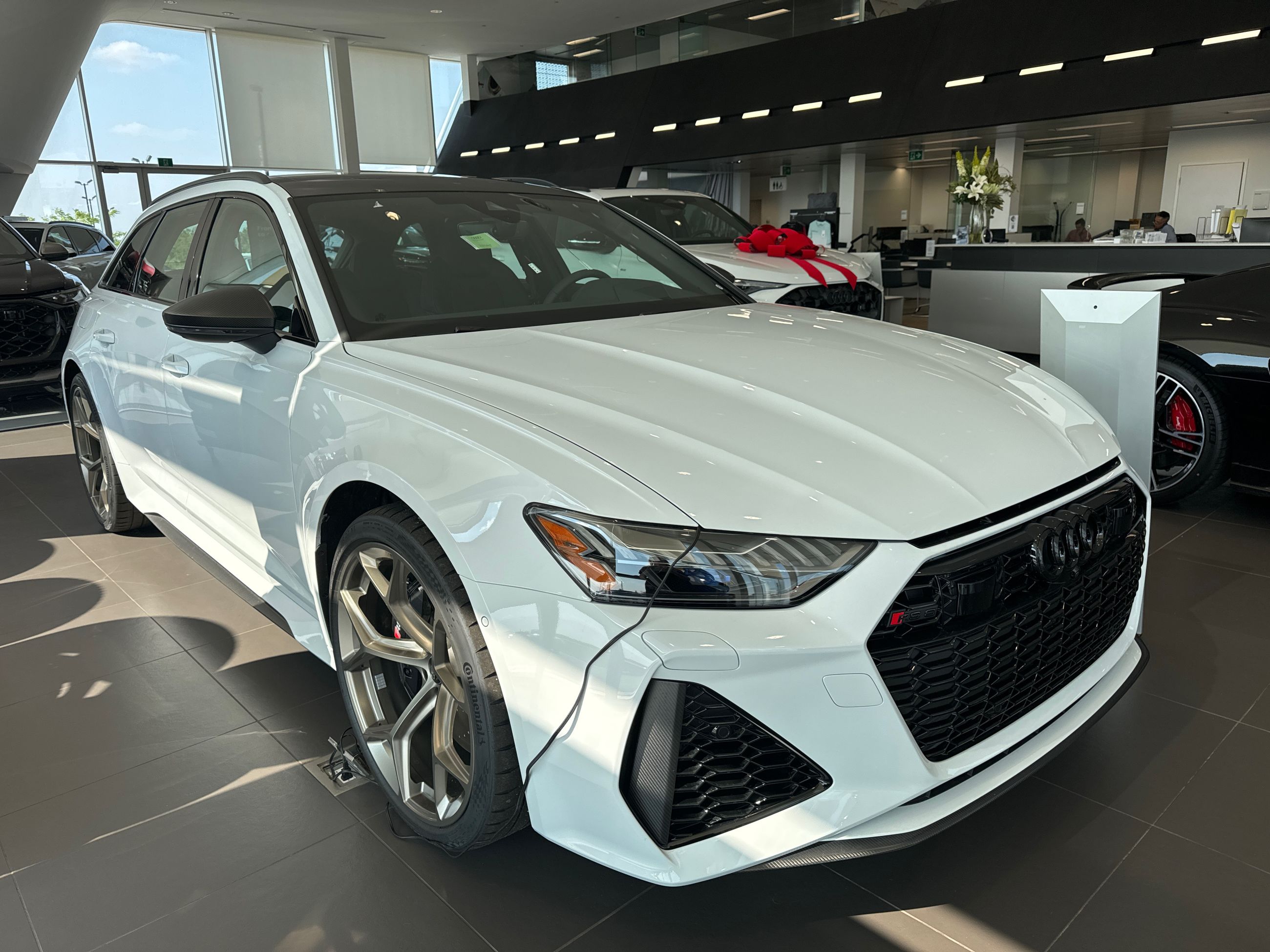2025 Audi RS 6 Avant in Barrie, Ontario