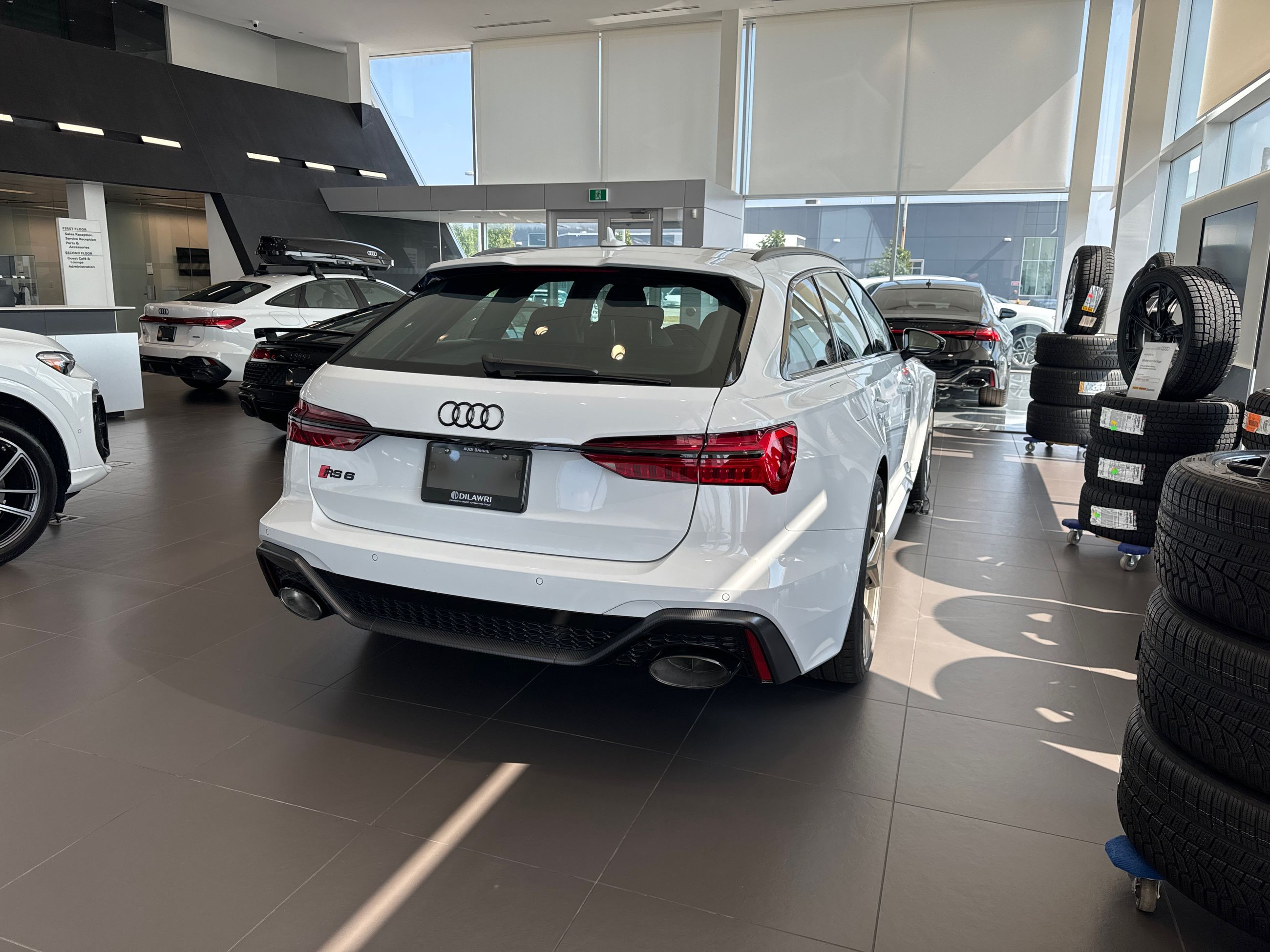 2025 Audi RS 6 Avant in Barrie, Ontario