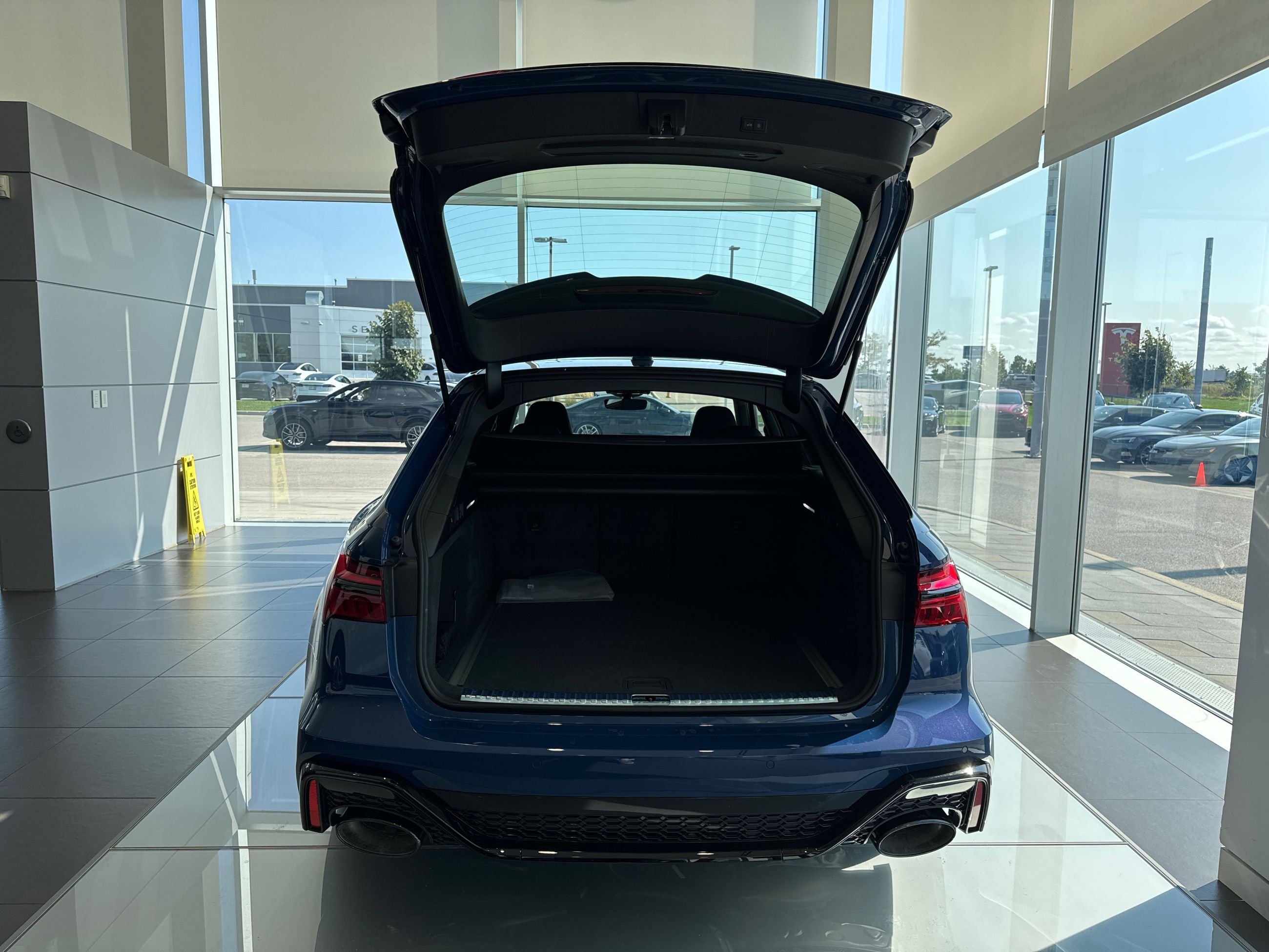2026 Audi RS 6 Avant in Barrie, Ontario