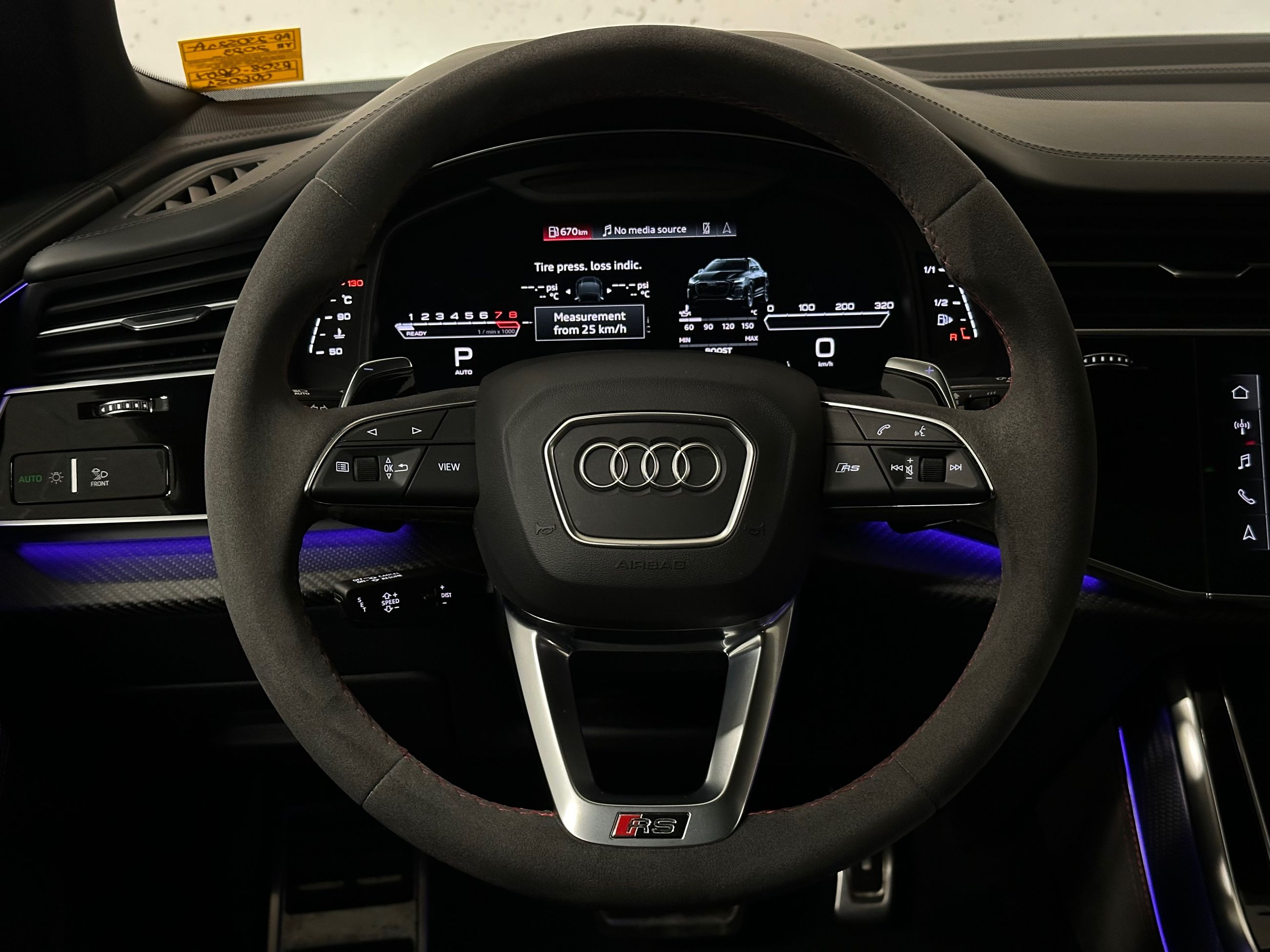 Audi RS Q8  2023 à Vancouver, Colombie-Britannique