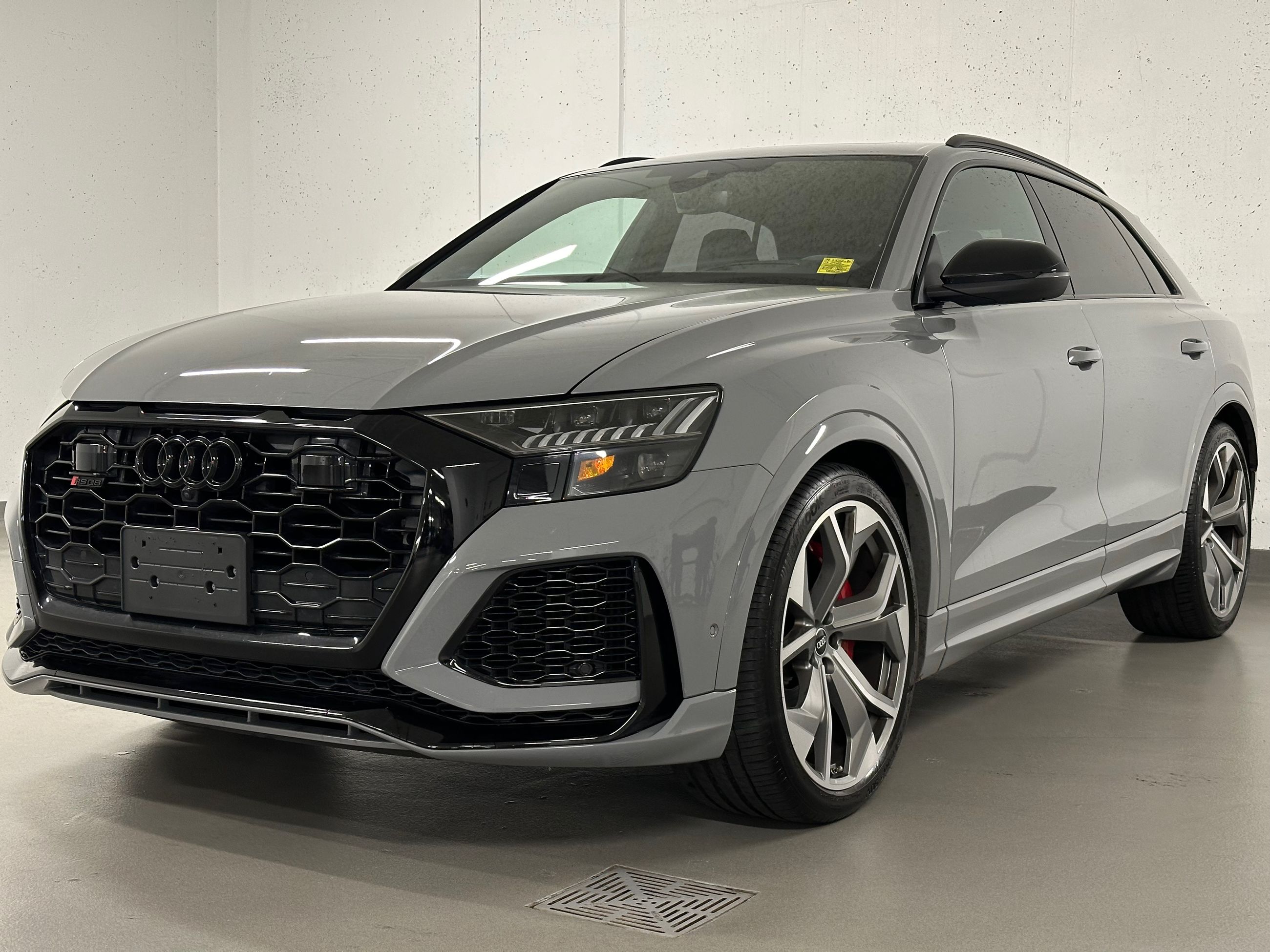 Audi RS Q8  2023 à Vancouver, Colombie-Britannique