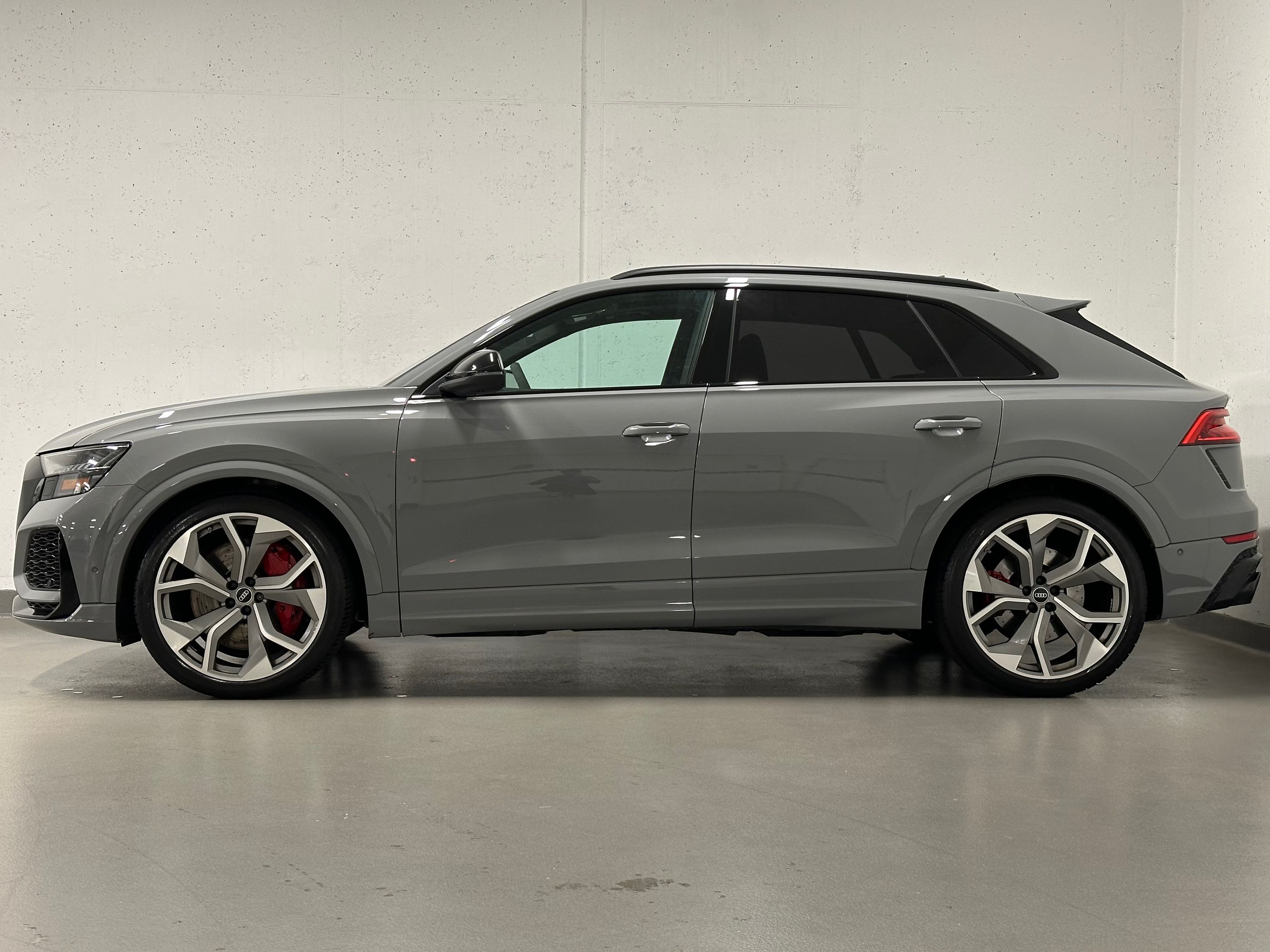 Audi RS Q8  2023 à Vancouver, Colombie-Britannique