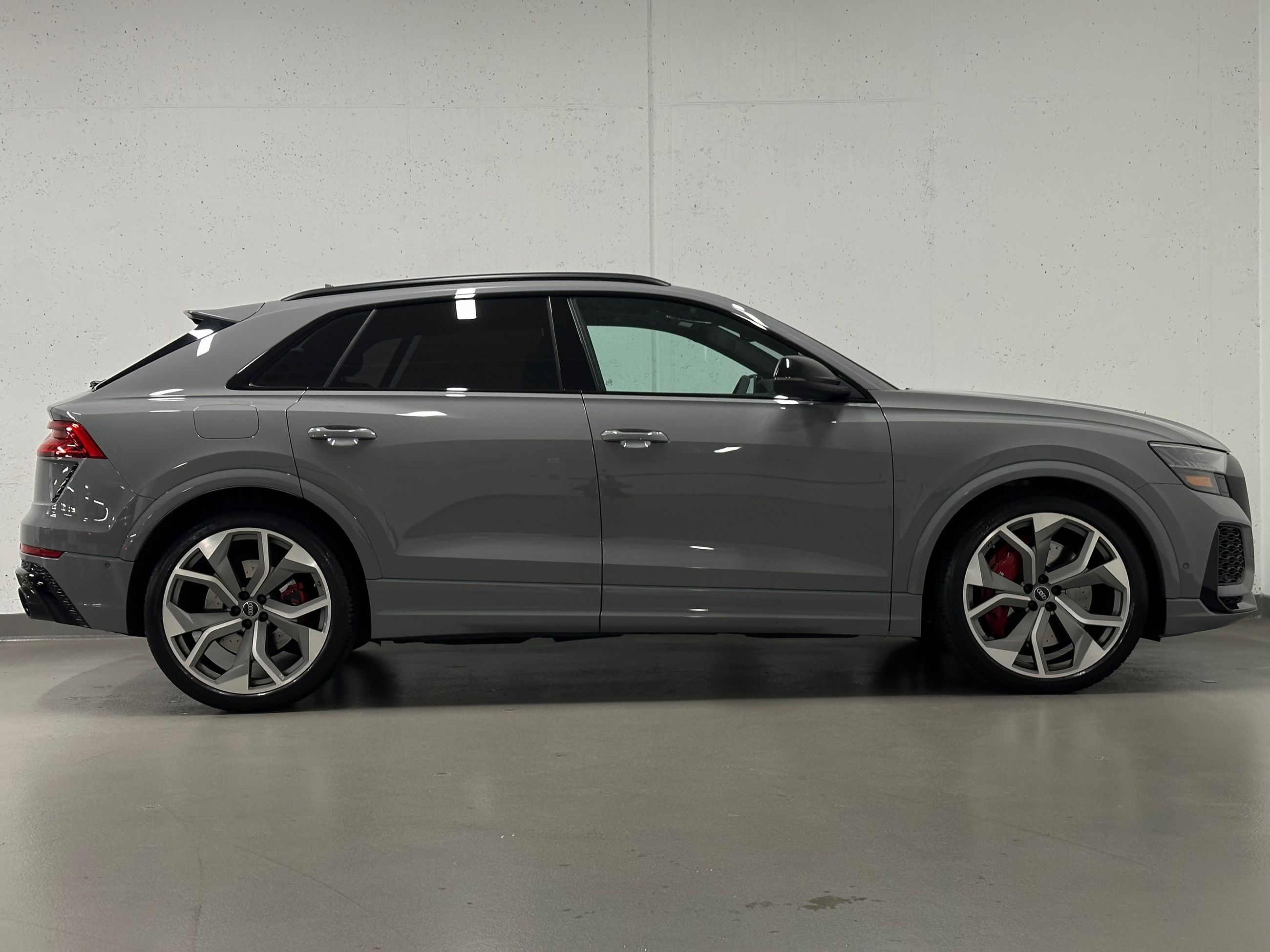 Audi RS Q8  2023 à Vancouver, Colombie-Britannique