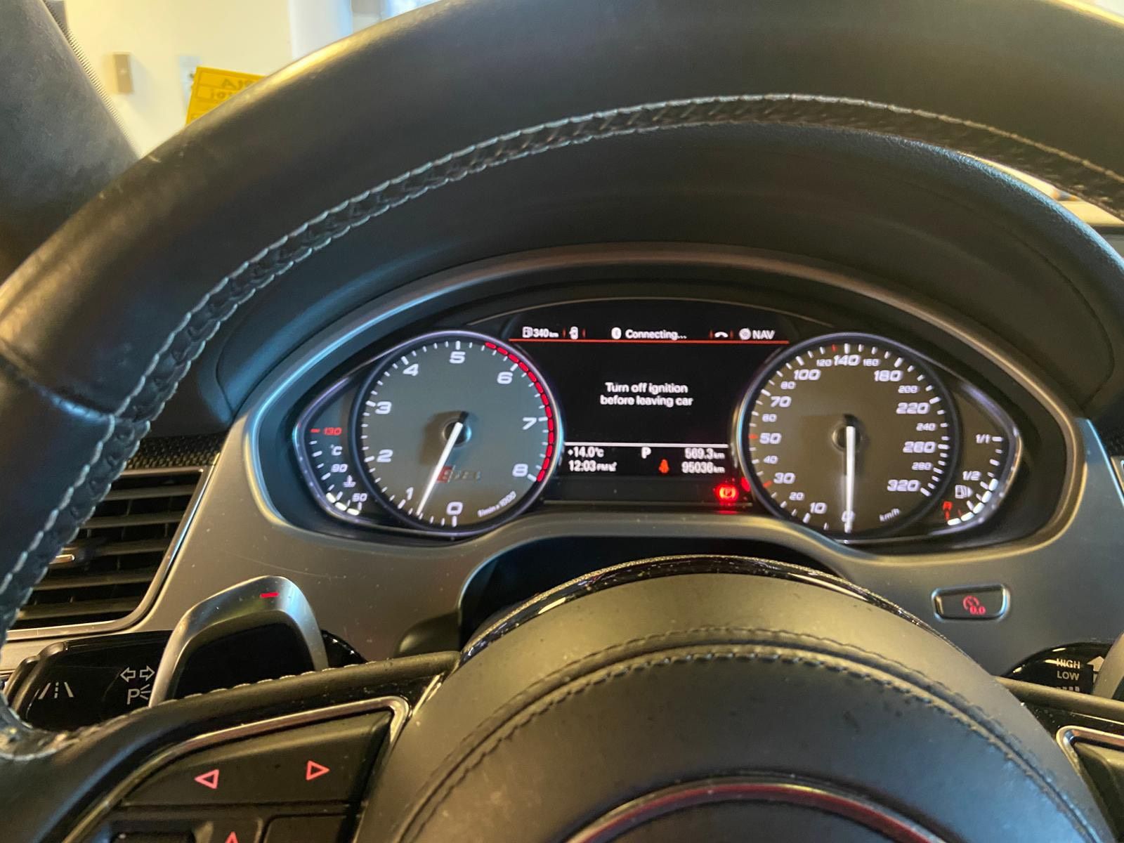 Audi S8  2015 à Vancouver, Colombie-Britannique