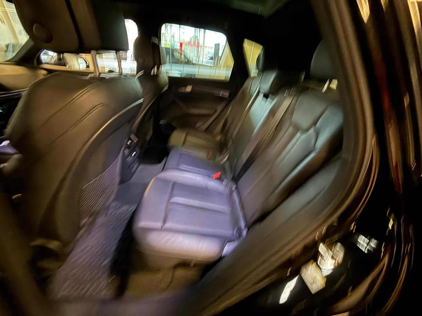 Audi SQ5  2018 à Vancouver, Colombie-Britannique