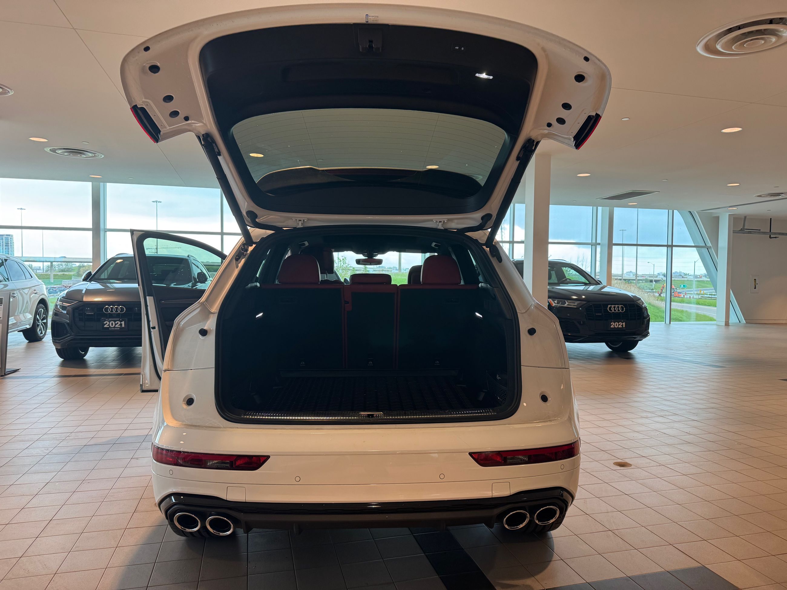2022 Audi SQ5 in Toronto, Ontario