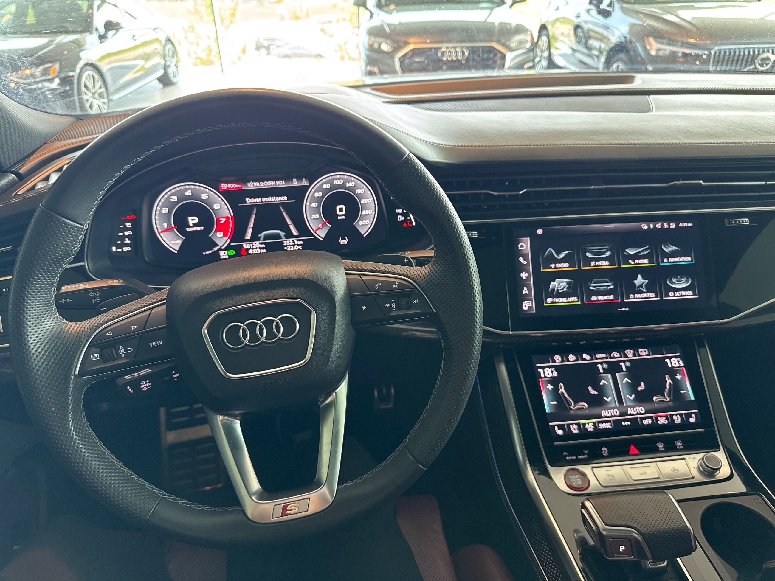 Audi SQ8  2023 à Toronto, Ontario