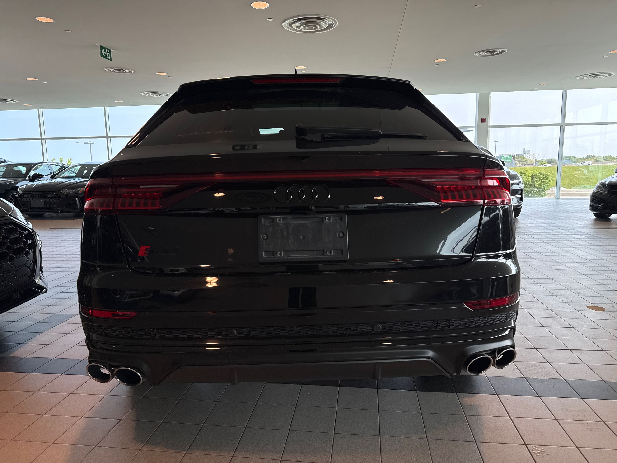 Audi SQ8  2023 à Toronto, Ontario