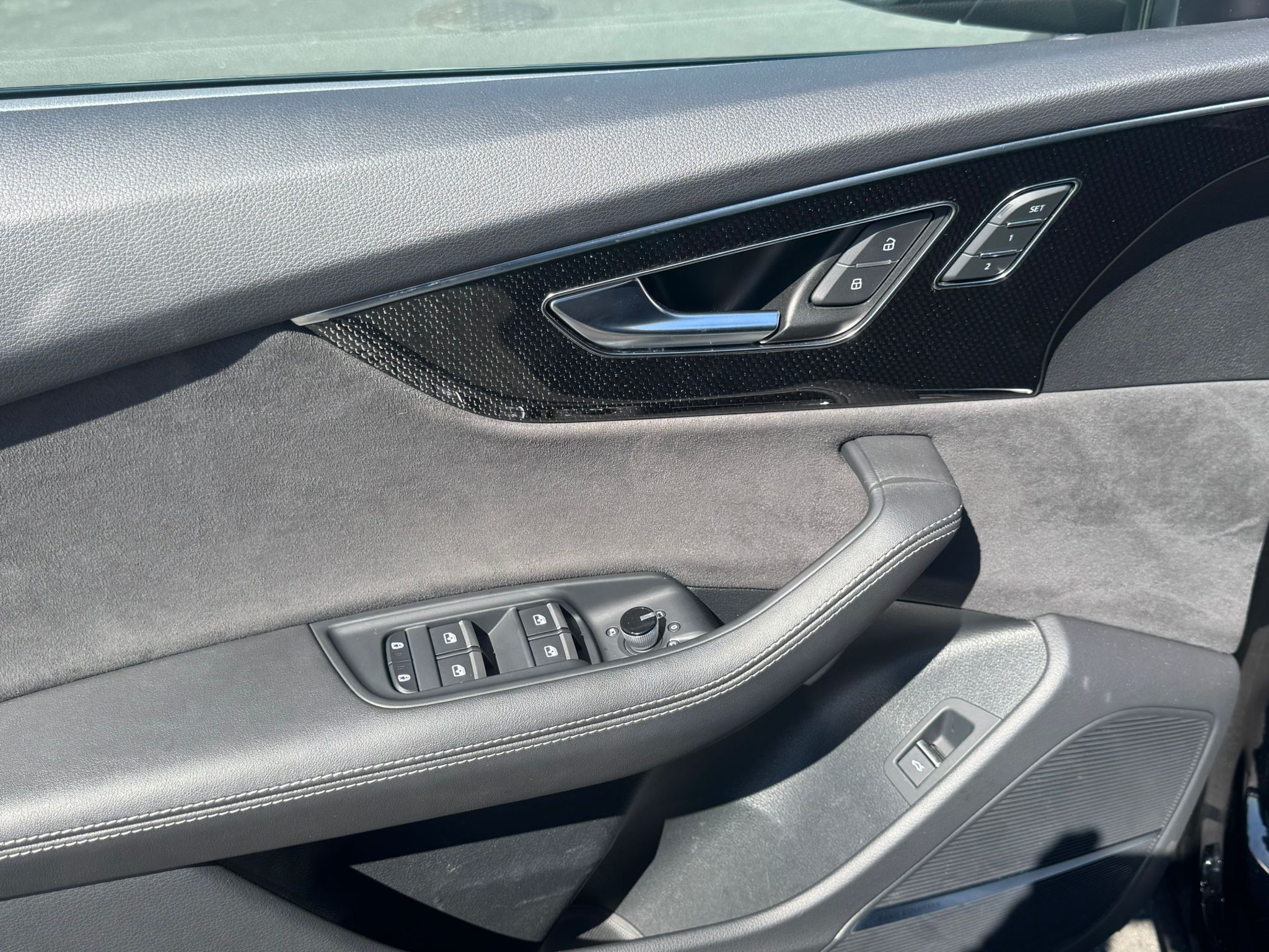 2023 Audi SQ8