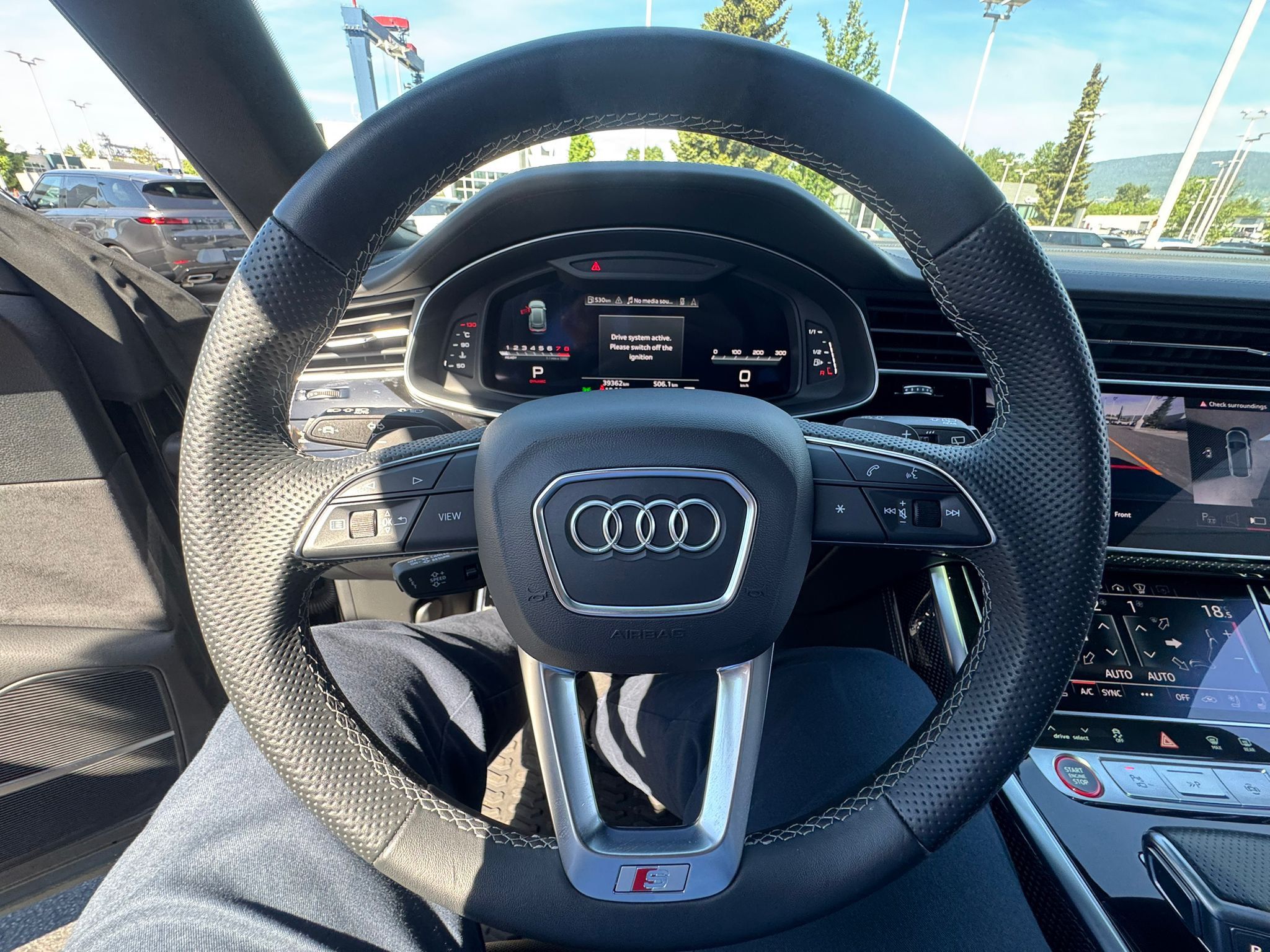 2023 Audi SQ8