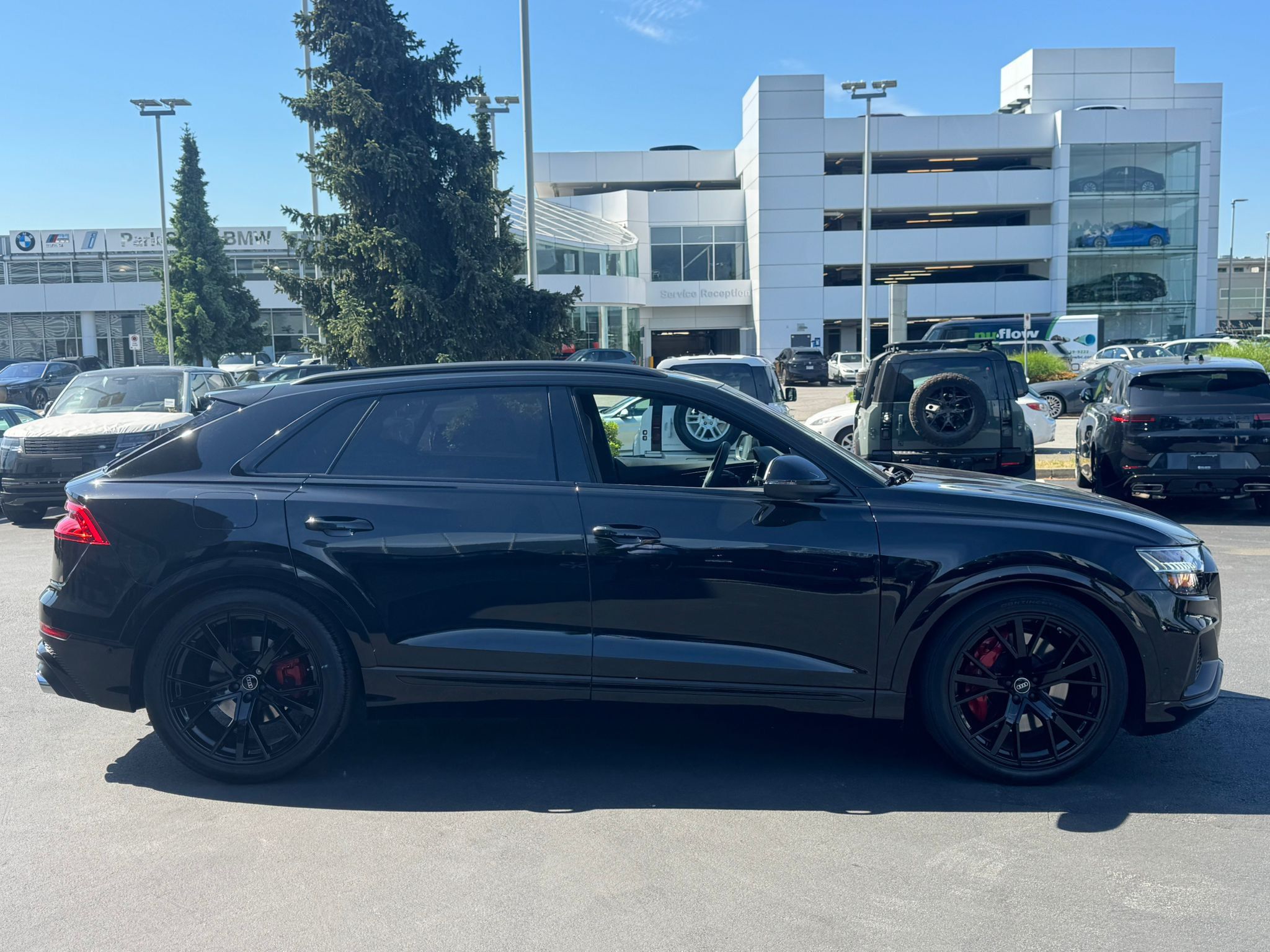 2023 Audi SQ8