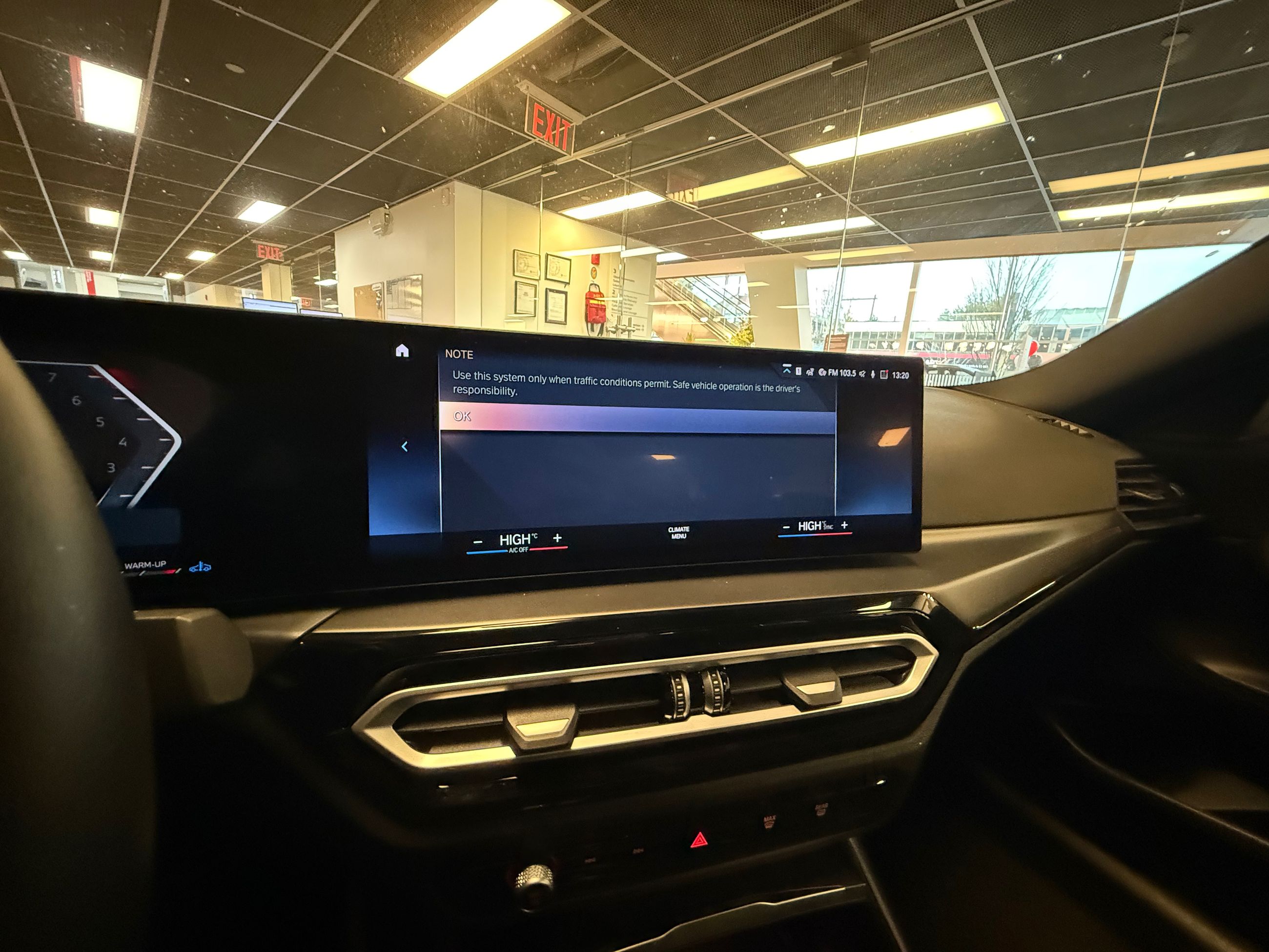 BMW 230i  2024 à Vancouver, Colombie-Britannique