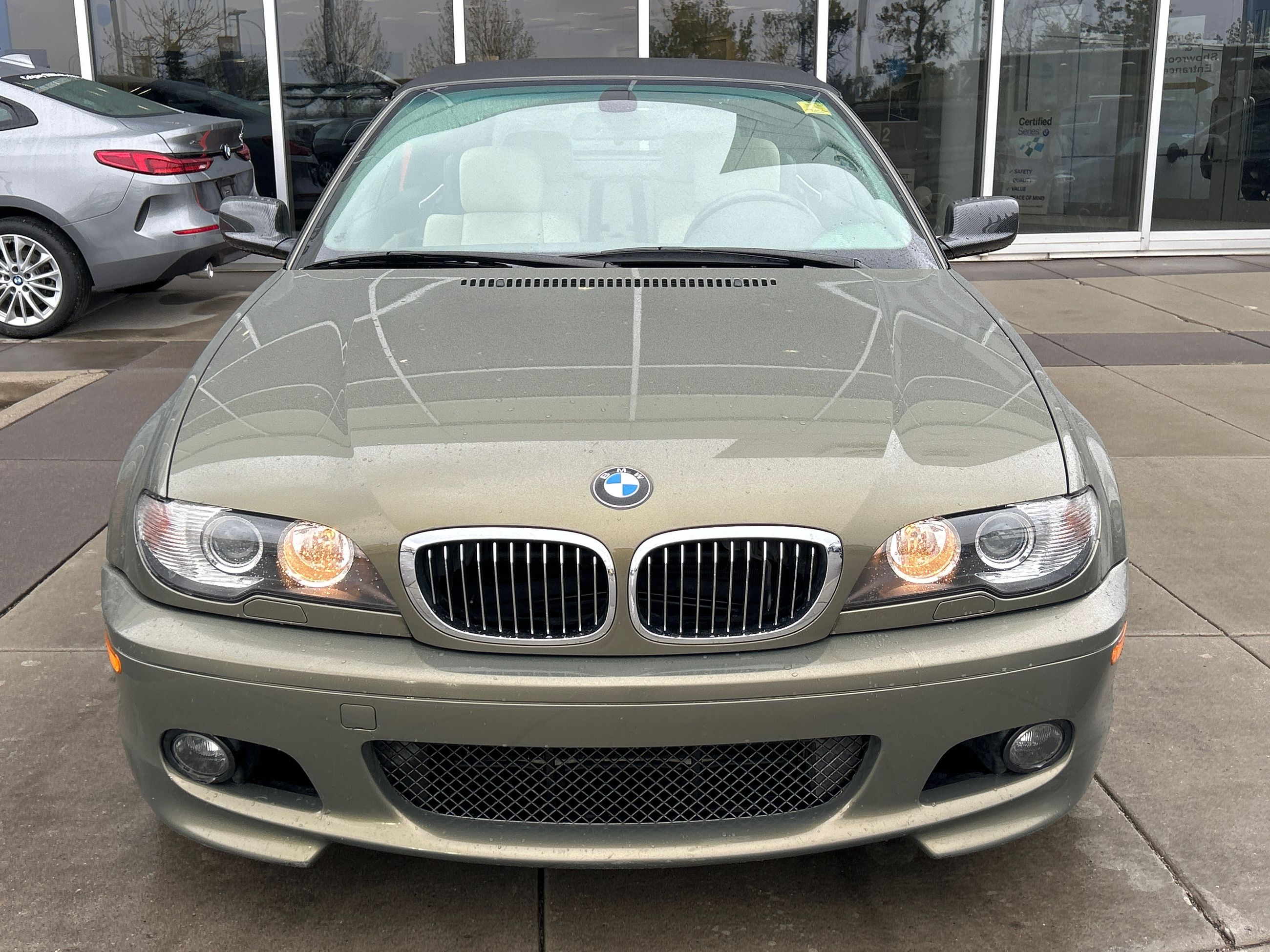 BMW 3 Series  2004 à Calgary, Alberta