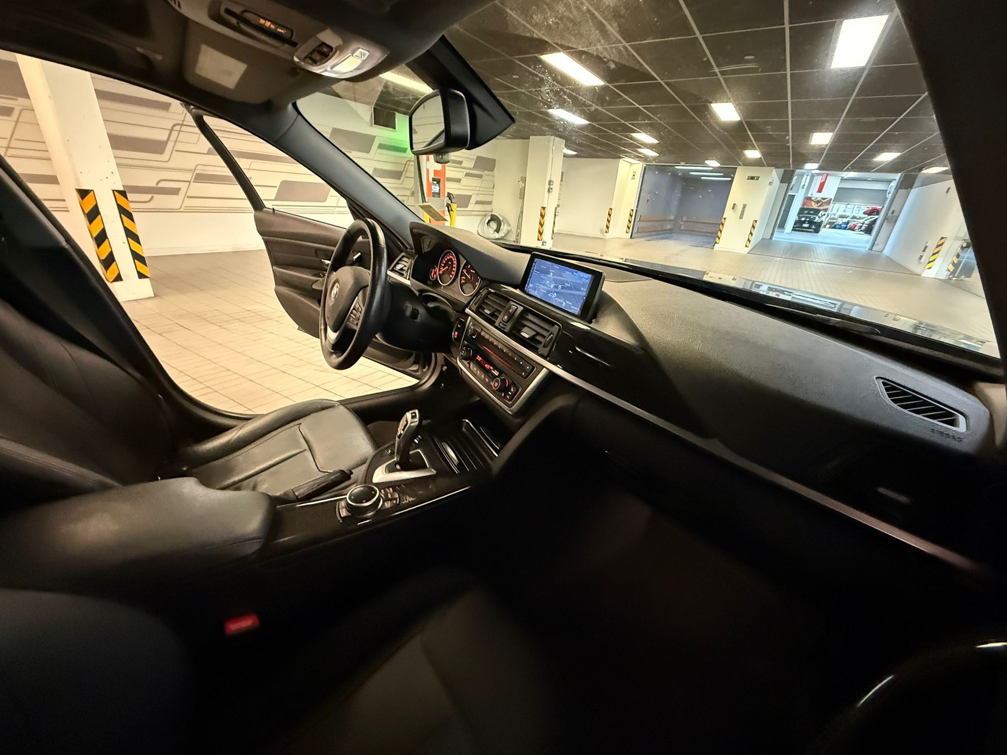 BMW 328i  2014 à Vancouver, Colombie-Britannique