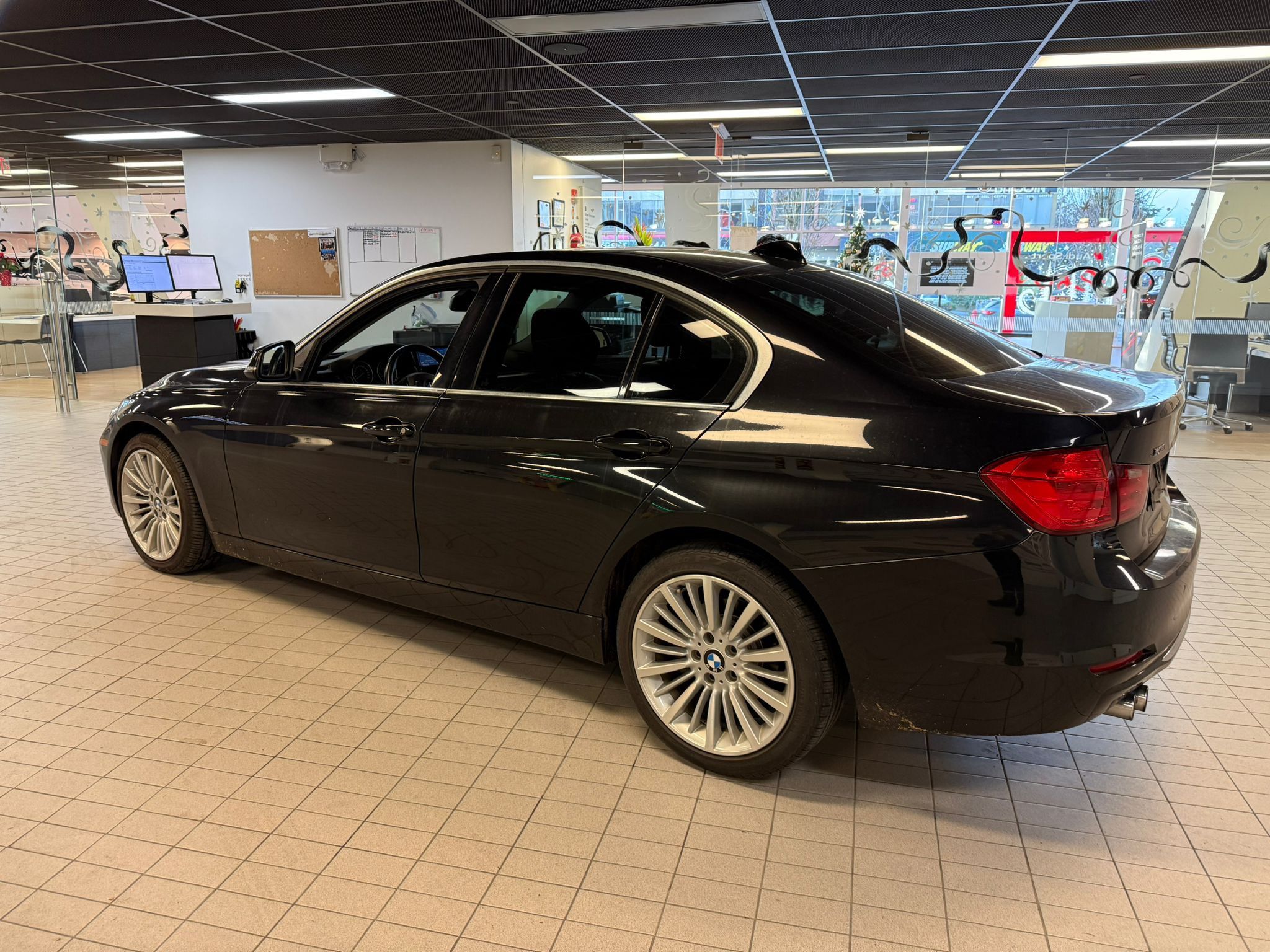 BMW 328i  2014 à Vancouver, Colombie-Britannique