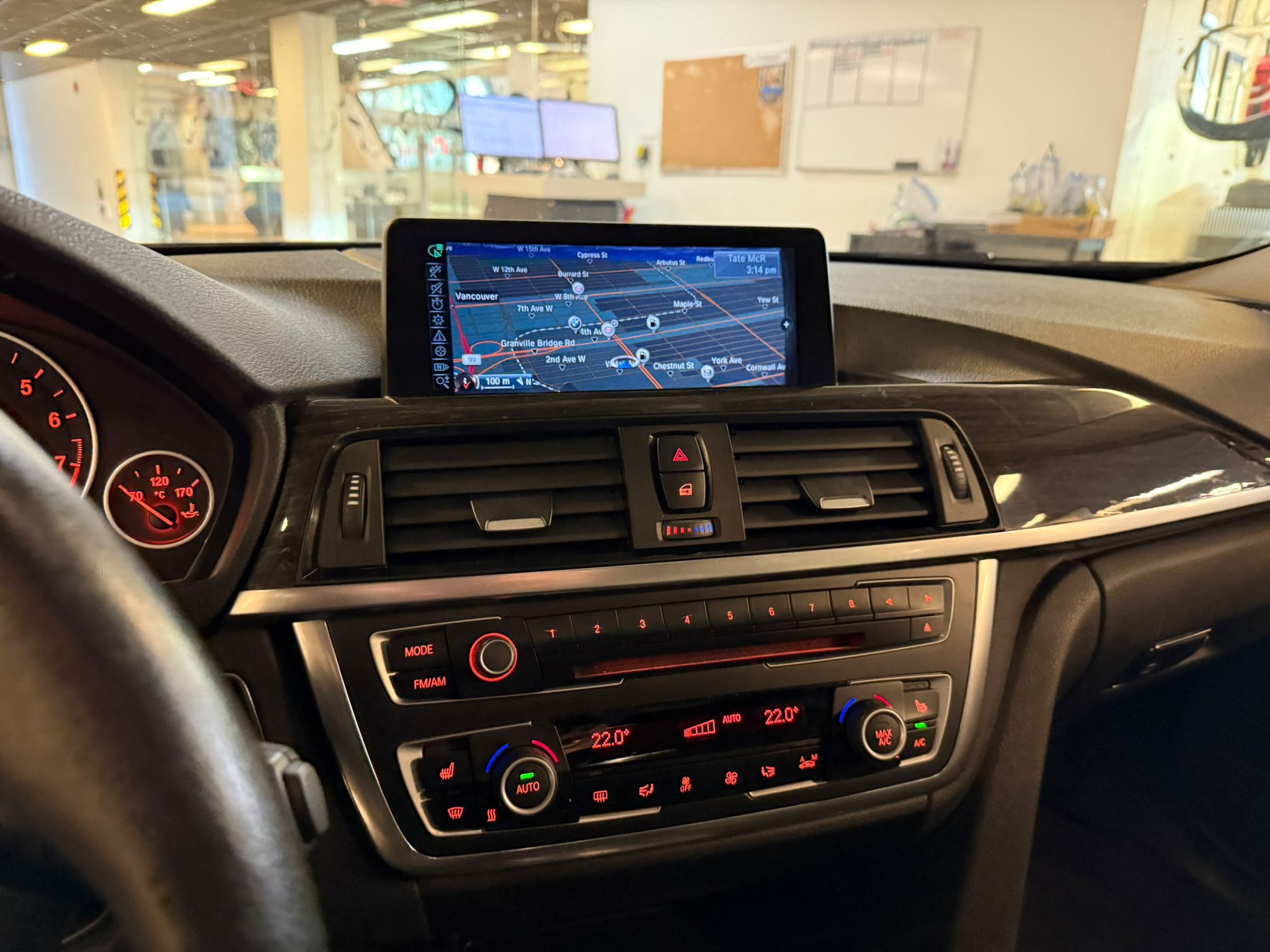 BMW 328i  2014 à Vancouver, Colombie-Britannique