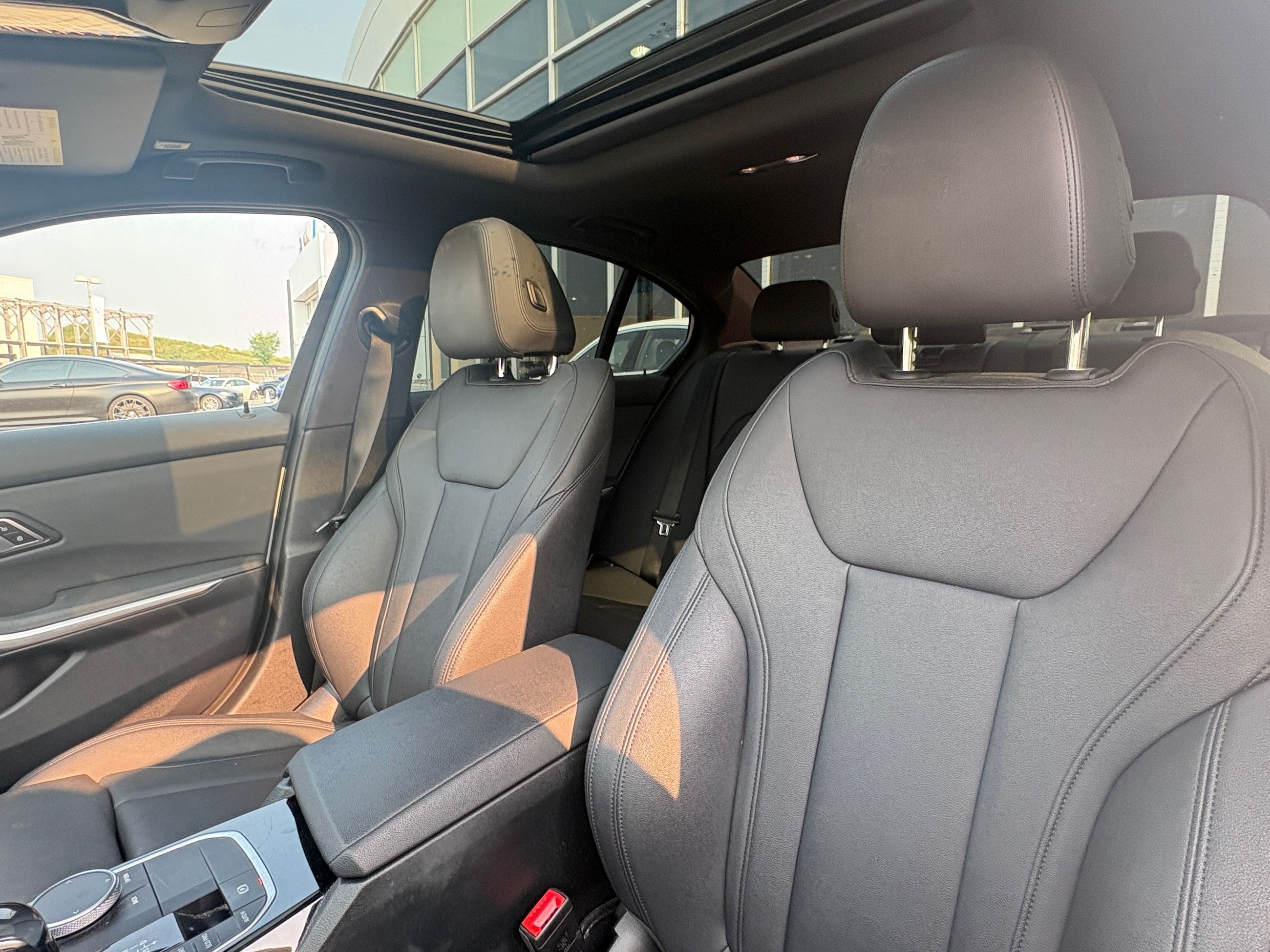2021 BMW 330i