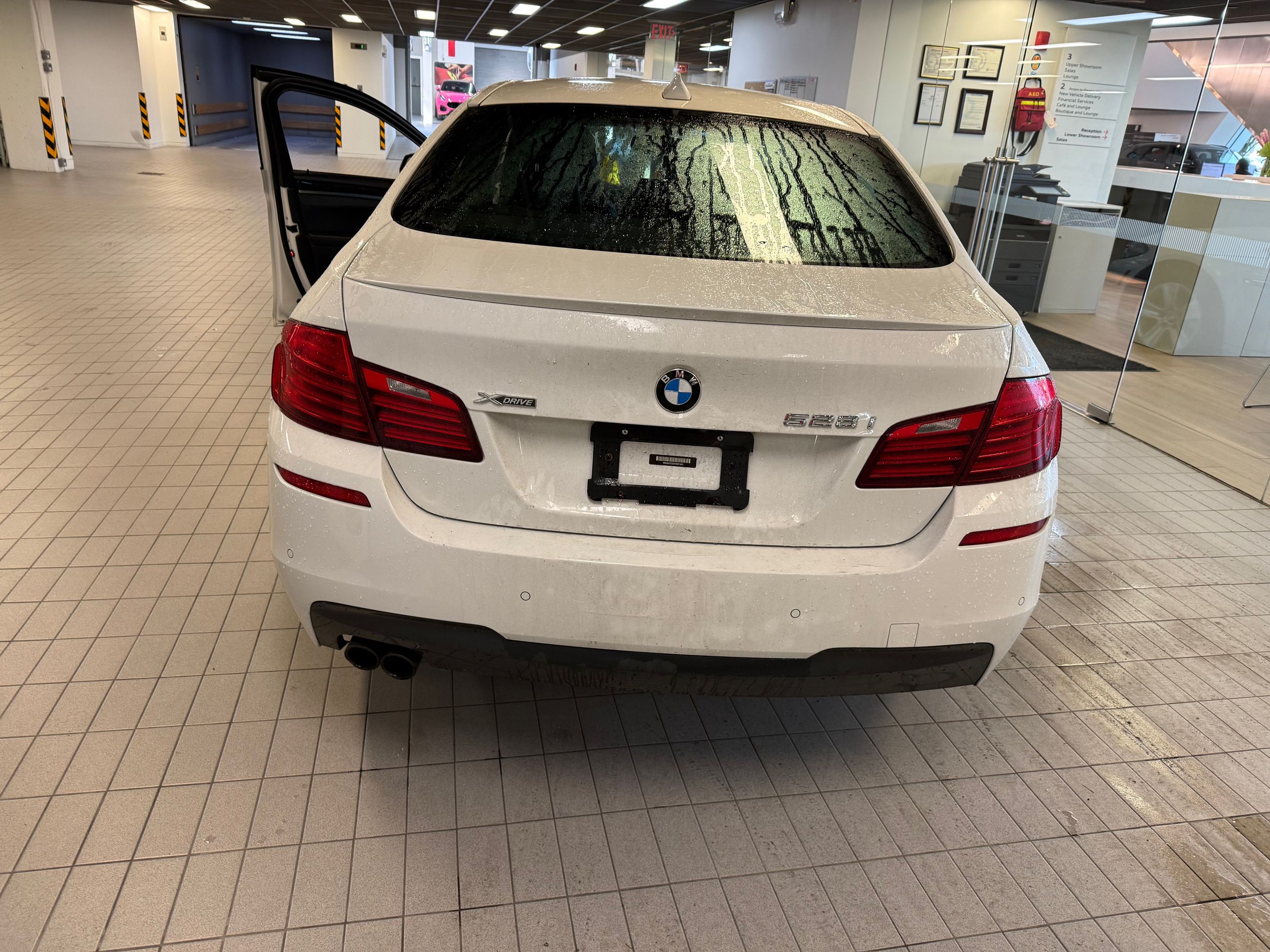 BMW 528i  2015 à Vancouver, Colombie-Britannique