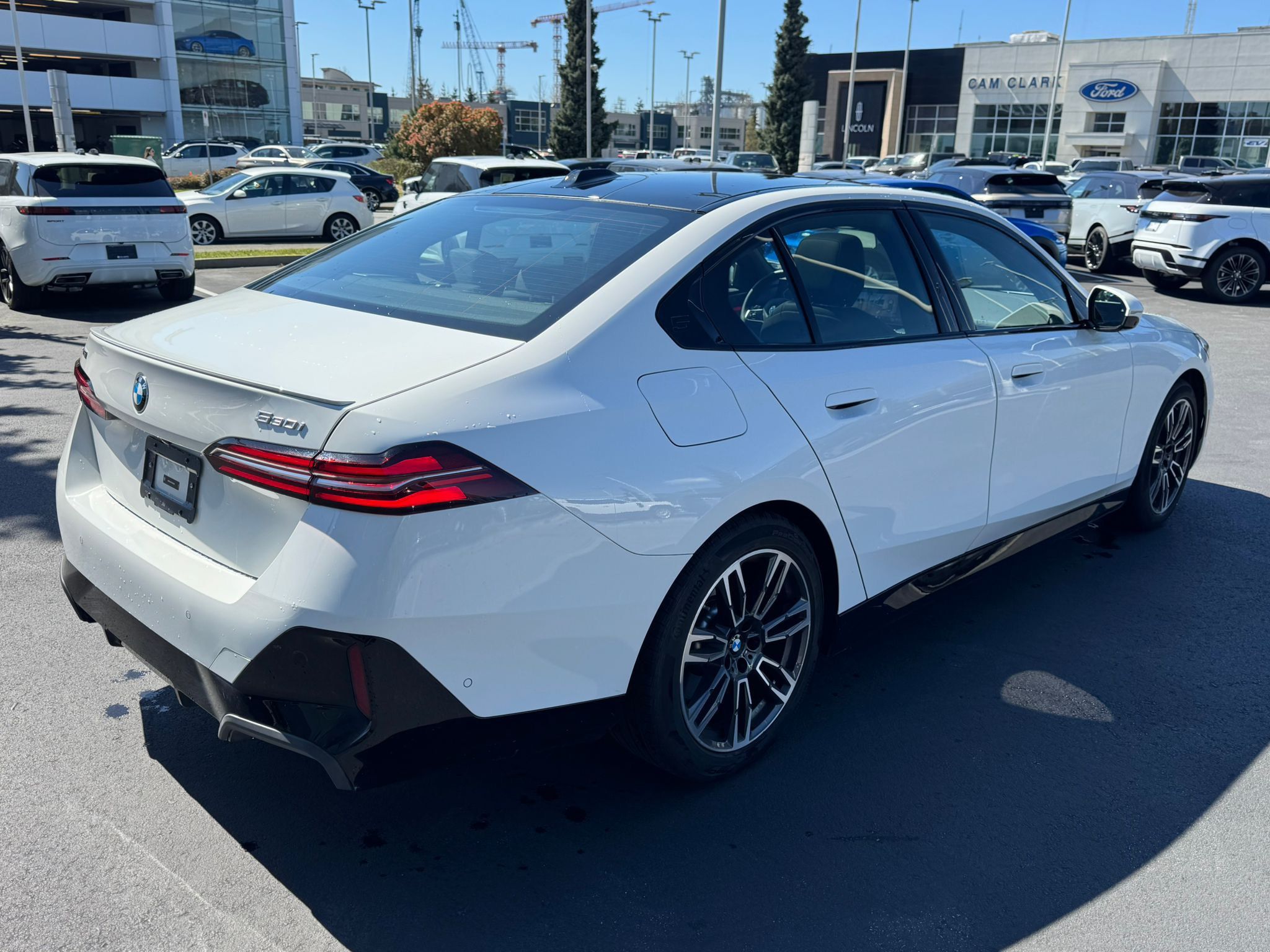 2026 BMW 530i