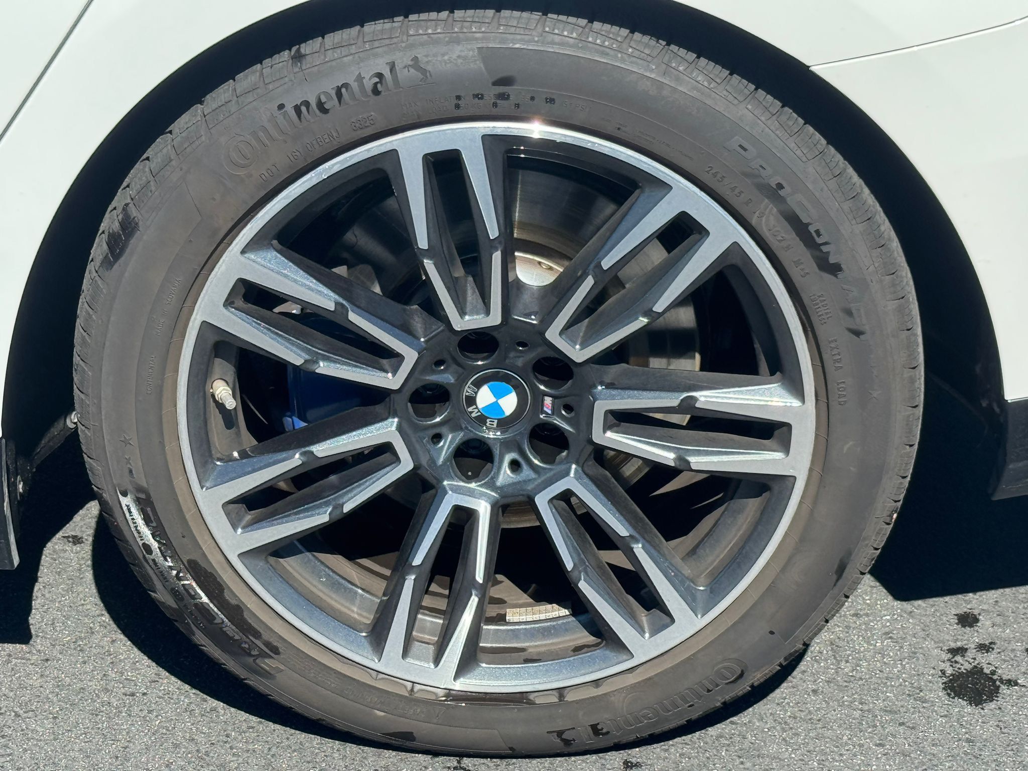 2026 BMW 530i
