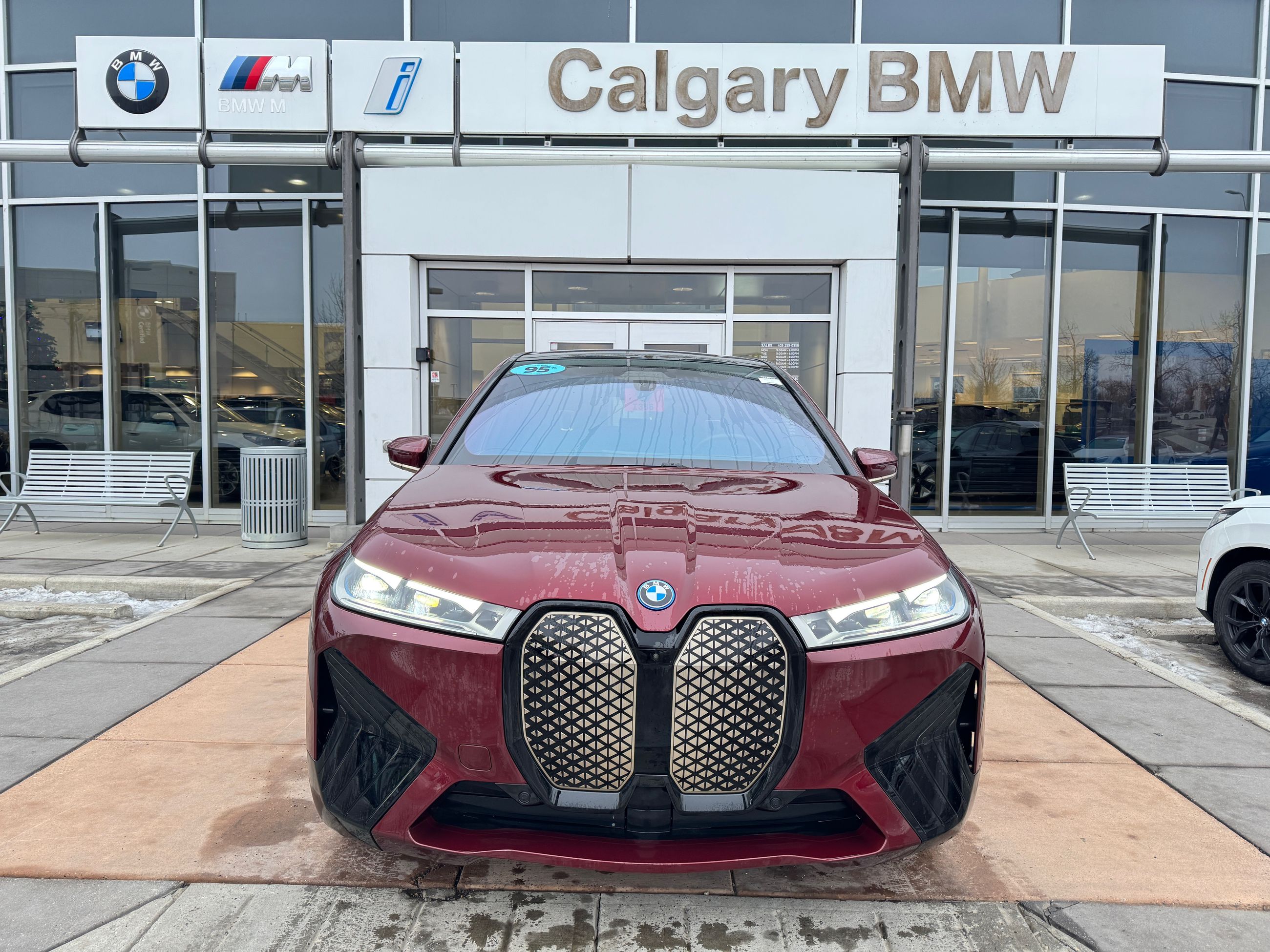 BMW iX  2024 à Calgary, Alberta