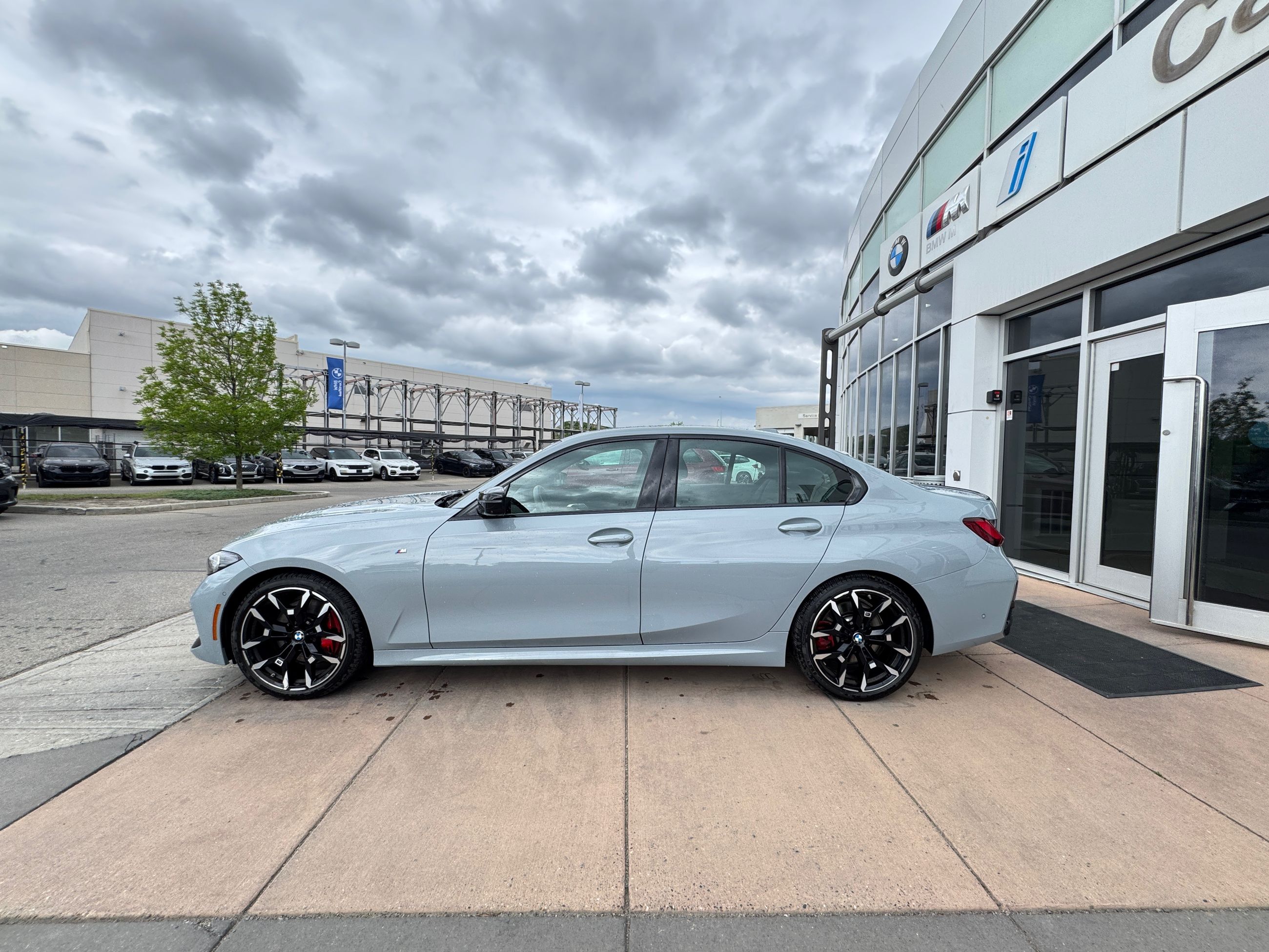 2025 BMW M340i