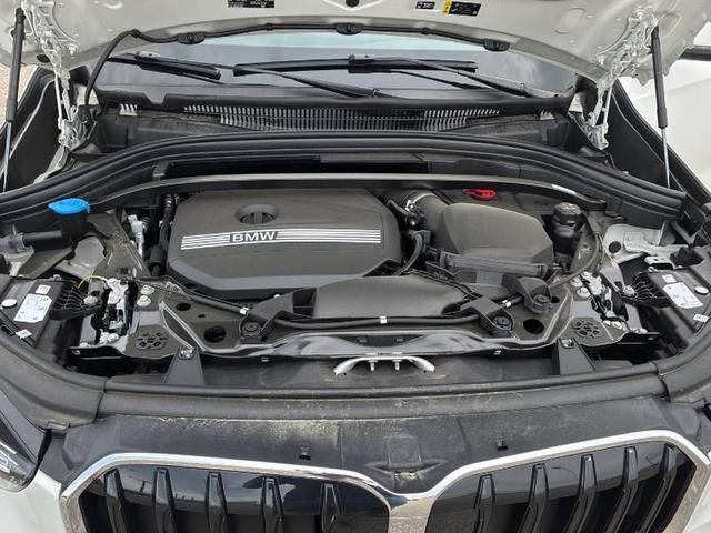2025 BMW X1
