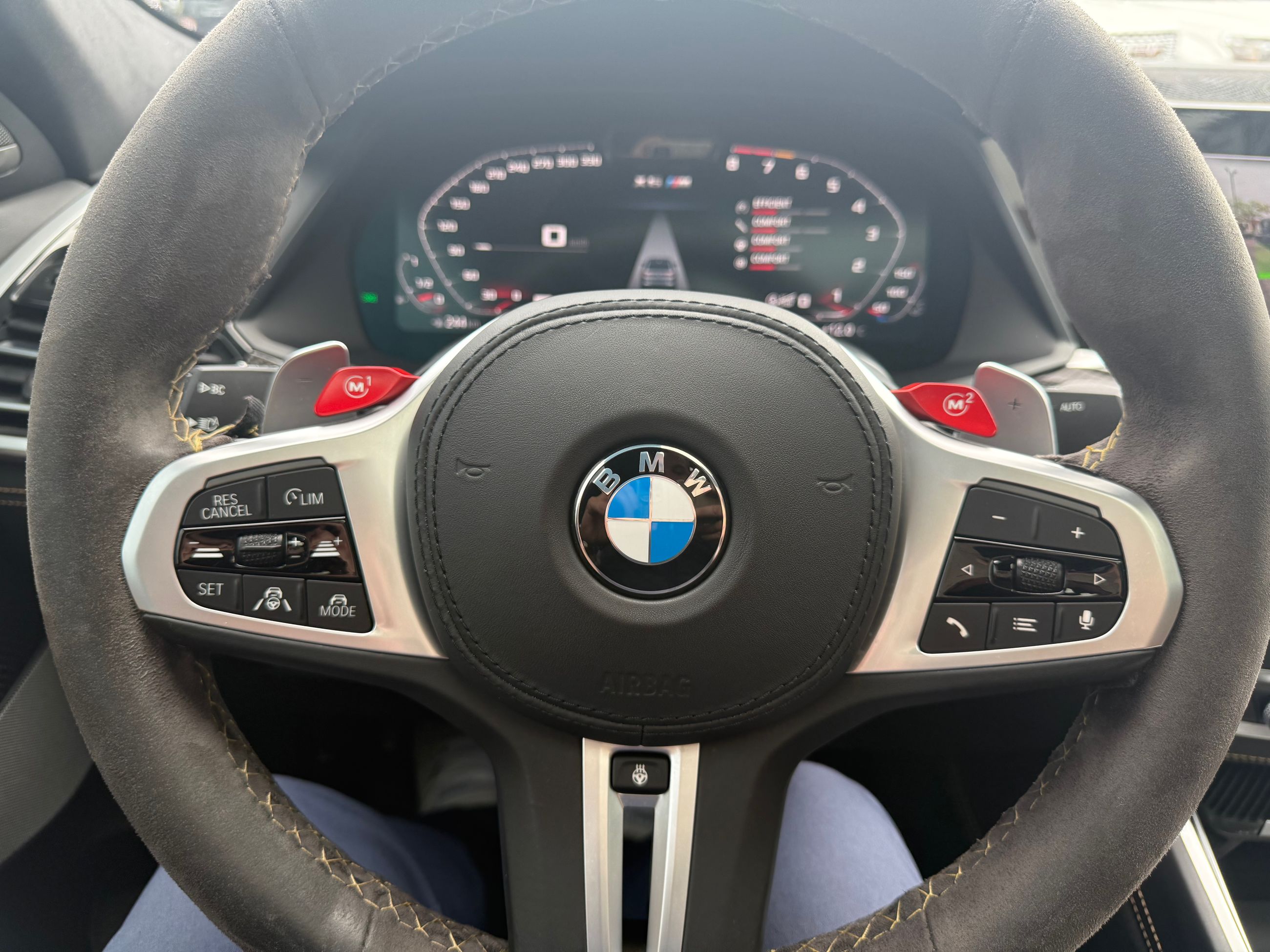 2021 BMW X6 M in Mississauga, Ontario