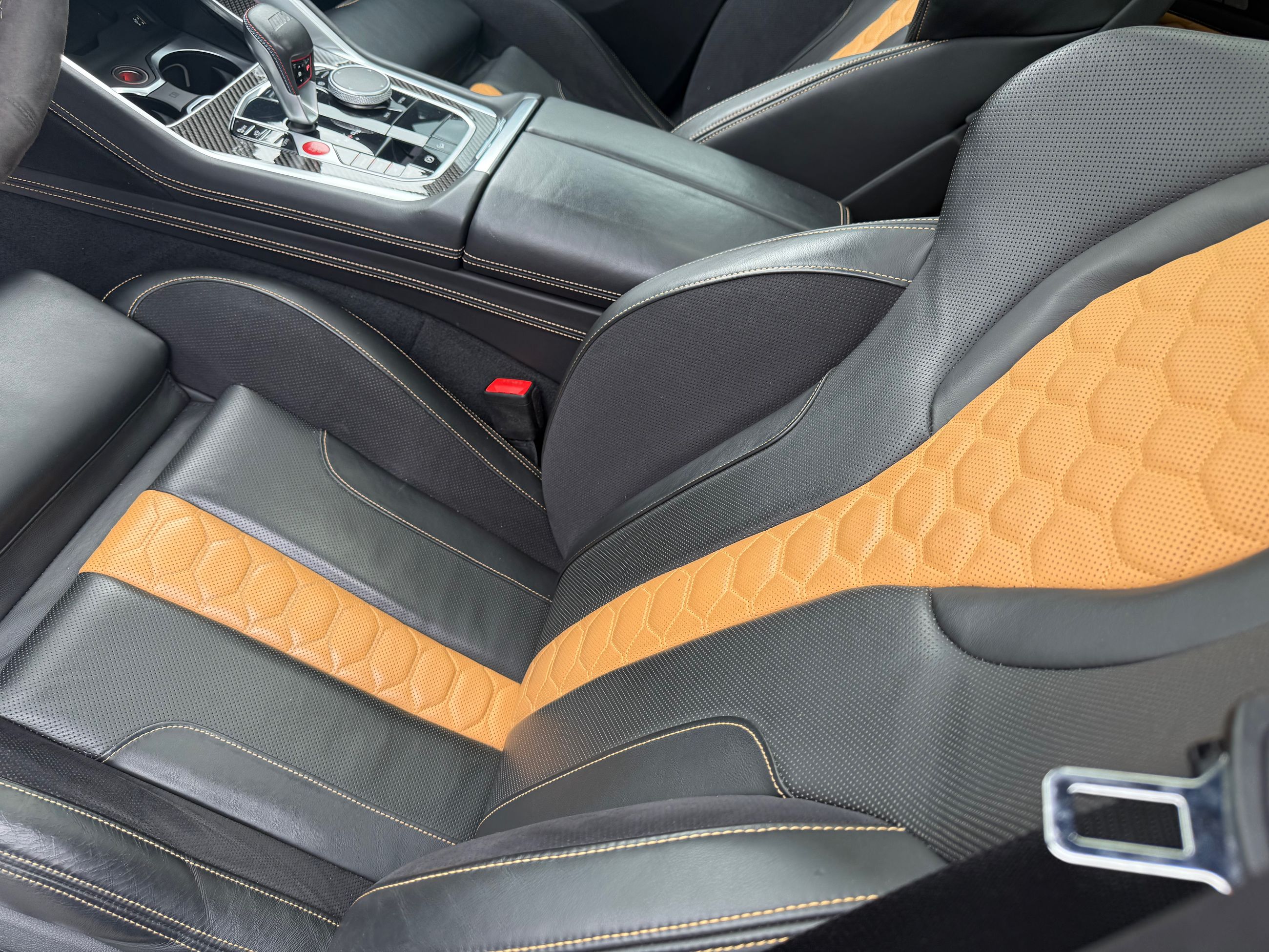 2021 BMW X6 M in Mississauga, Ontario