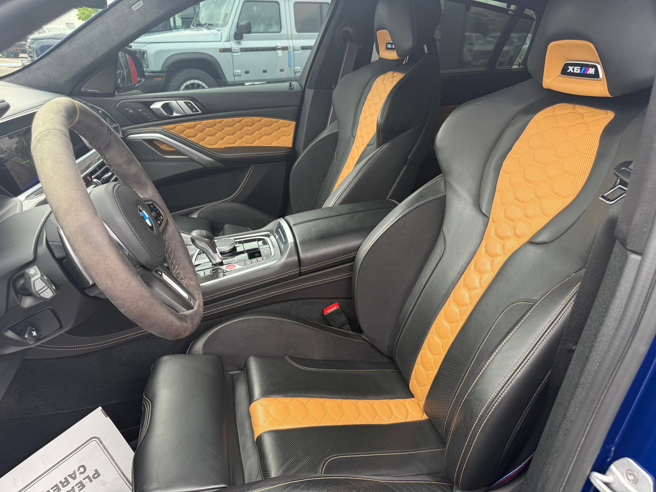 2021 BMW X6 M in Mississauga, Ontario